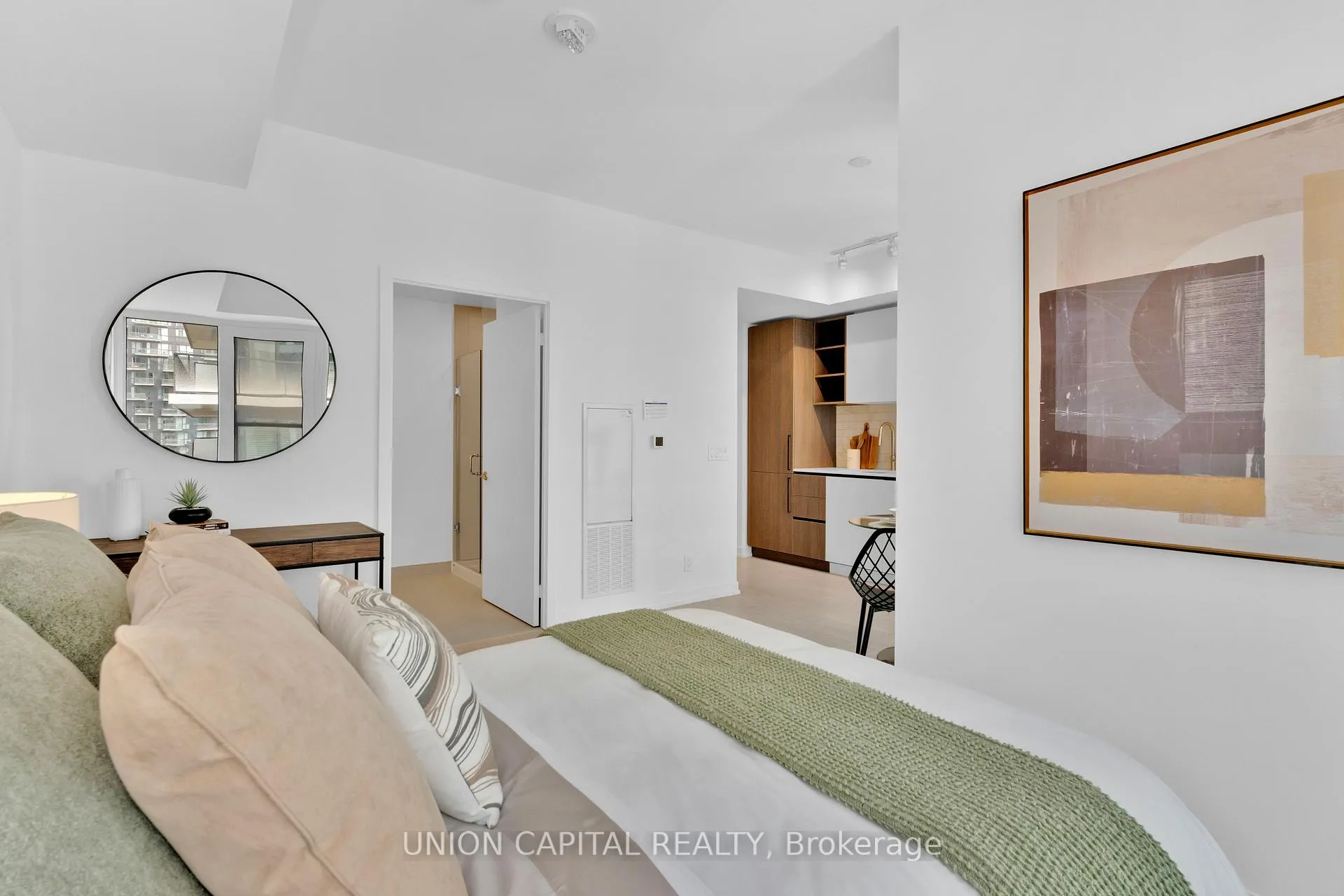 Photo 7 of Unit 4606, 55 Mercer Street, Toronto, Waterfront Communities — HOMEH