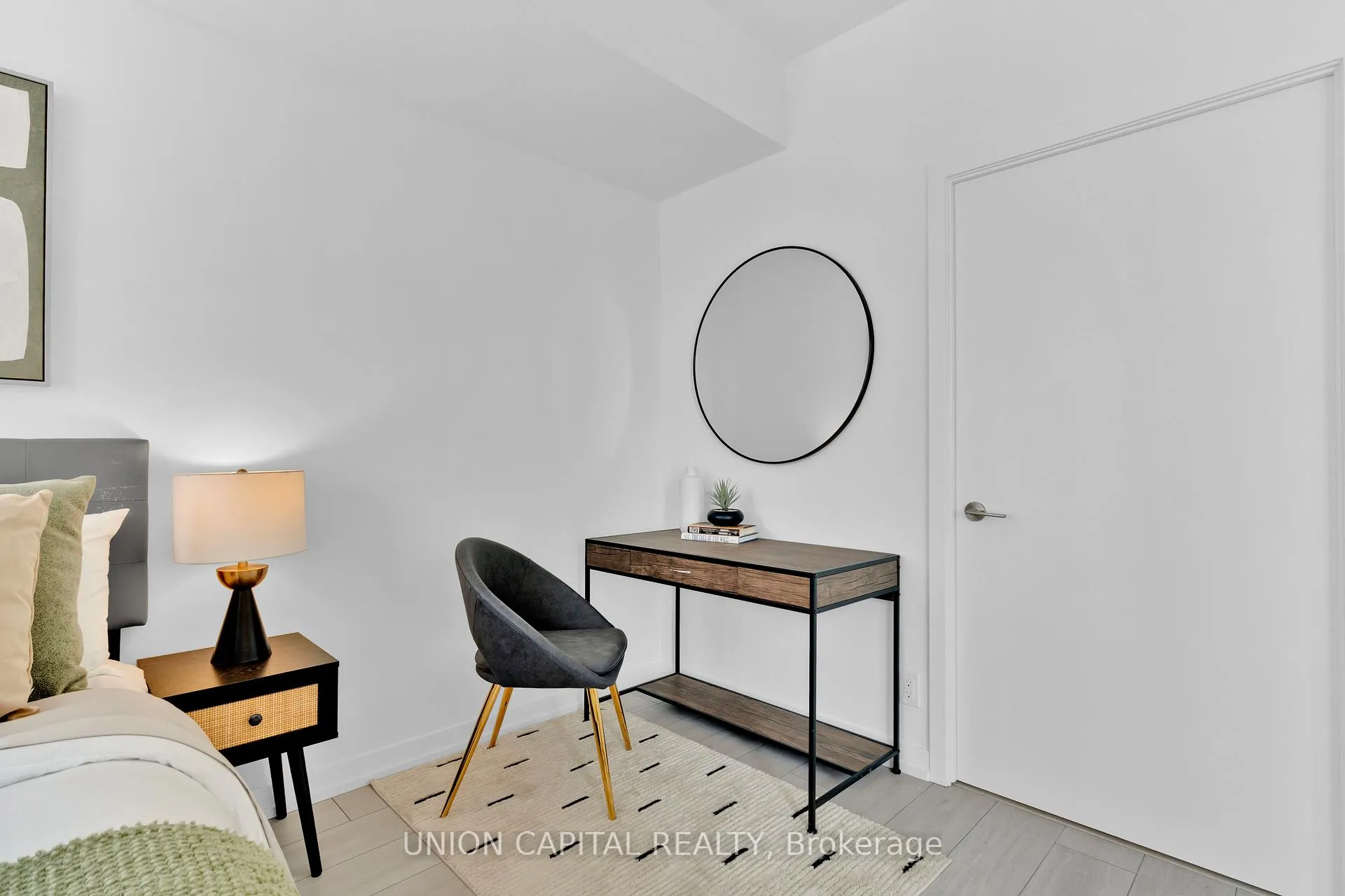 Photo 9 of Unit 4606, 55 Mercer Street, Toronto, Waterfront Communities — HOMEH