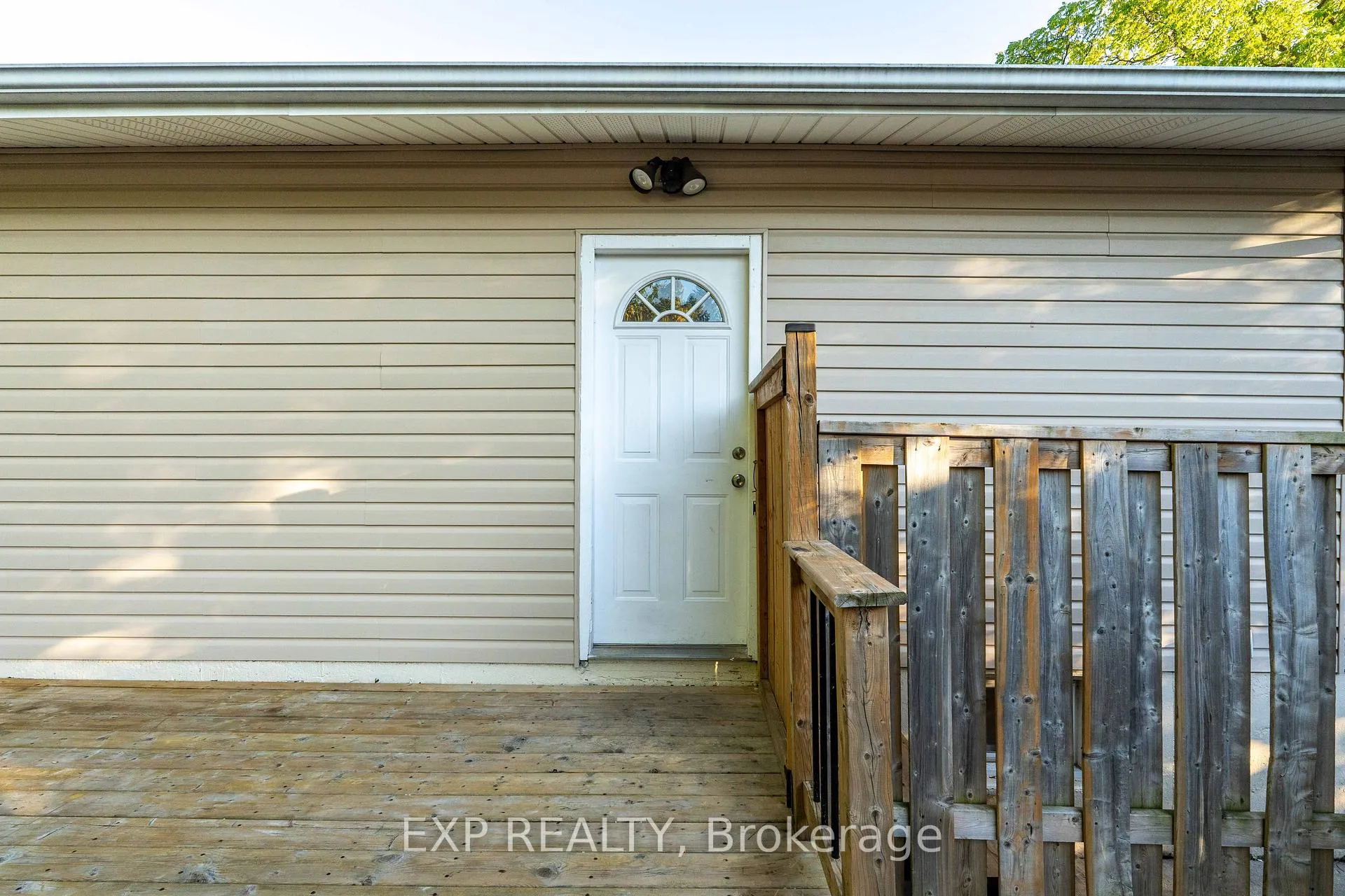 Photo 21 of 41 Alma Street N, Guelph, Junction/Onward Willow — HOMEH