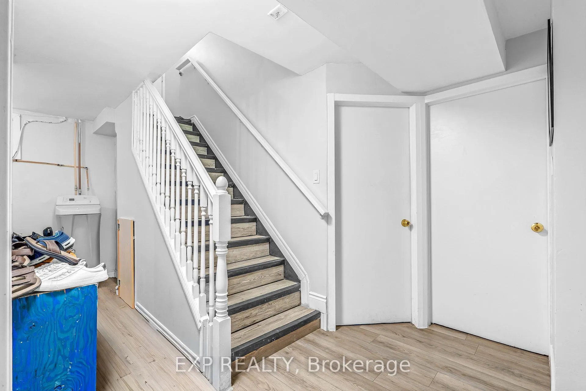 Photo 22 of 41 Alma Street N, Guelph, Junction/Onward Willow — HOMEH
