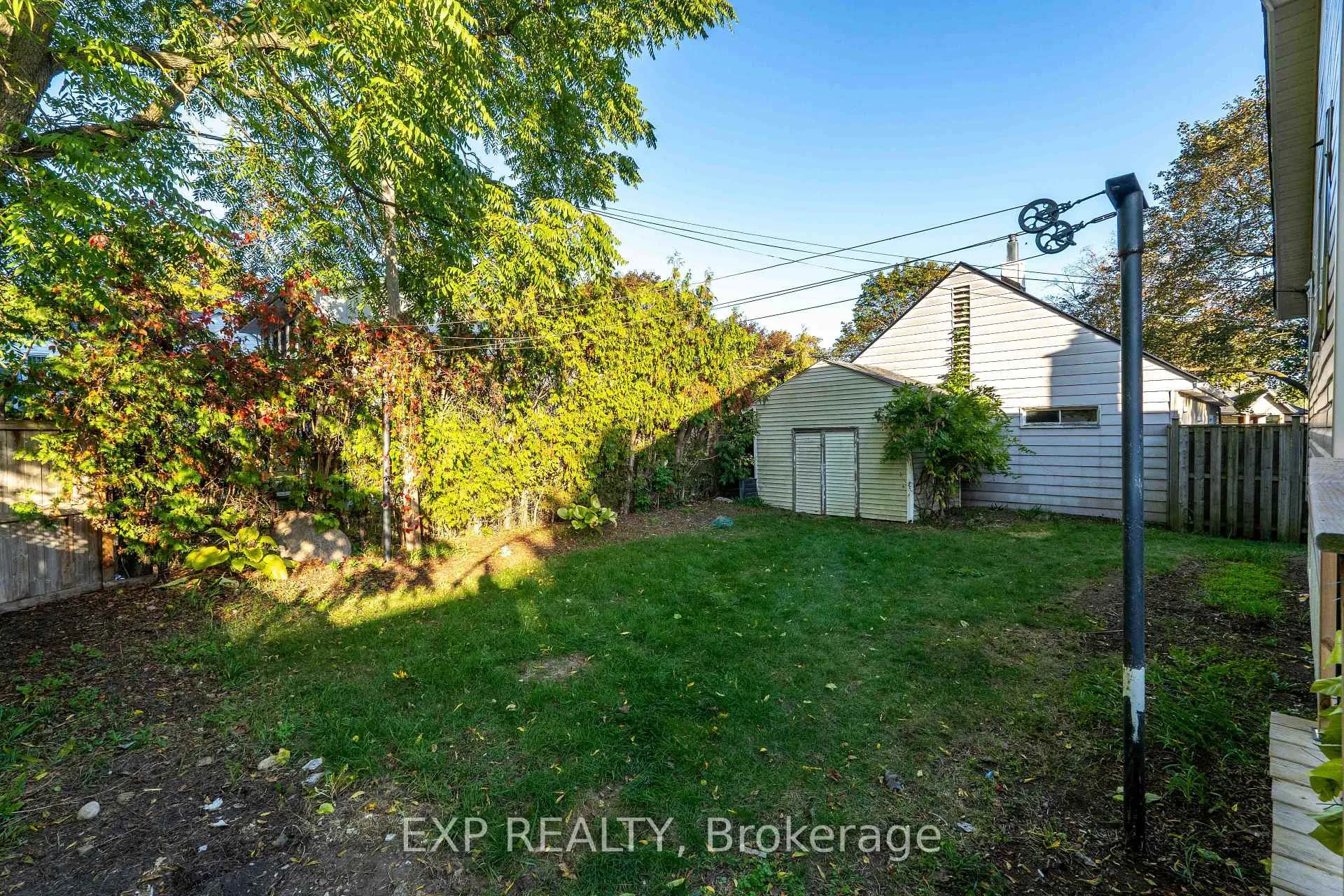 Photo 28 of 41 Alma Street N, Guelph, Junction/Onward Willow — HOMEH
