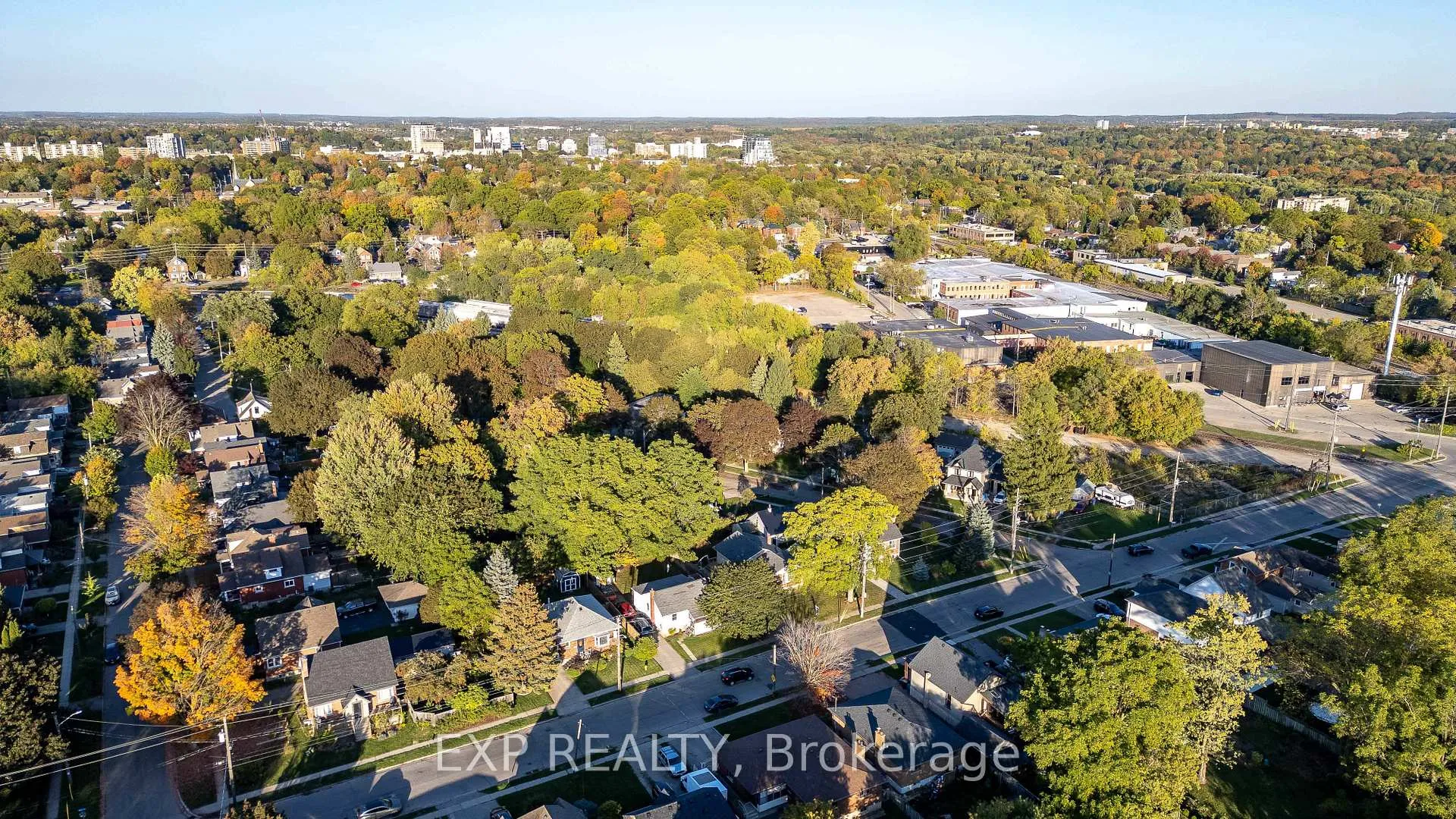 Photo 38 of 41 Alma Street N, Guelph, Junction/Onward Willow — HOMEH