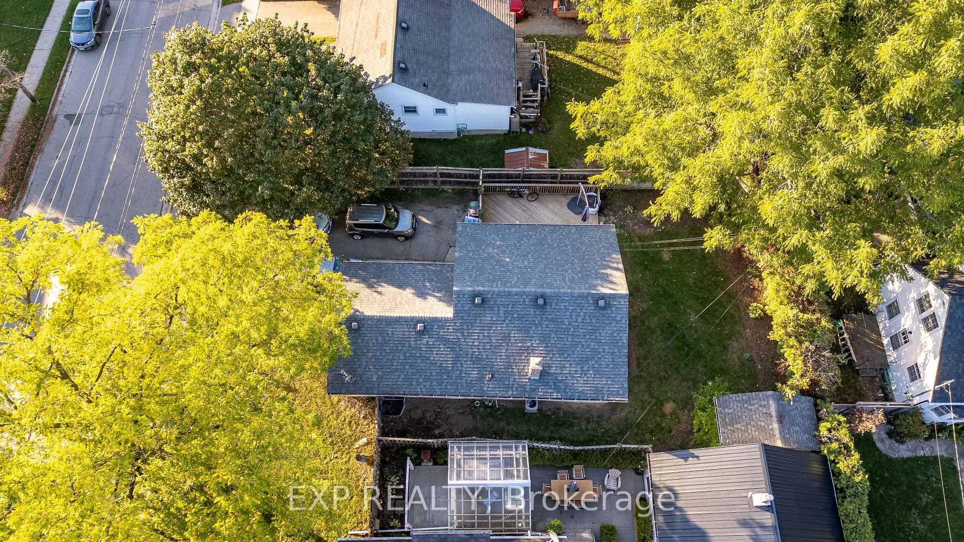Photo 43 of 41 Alma Street N, Guelph, Junction/Onward Willow — HOMEH