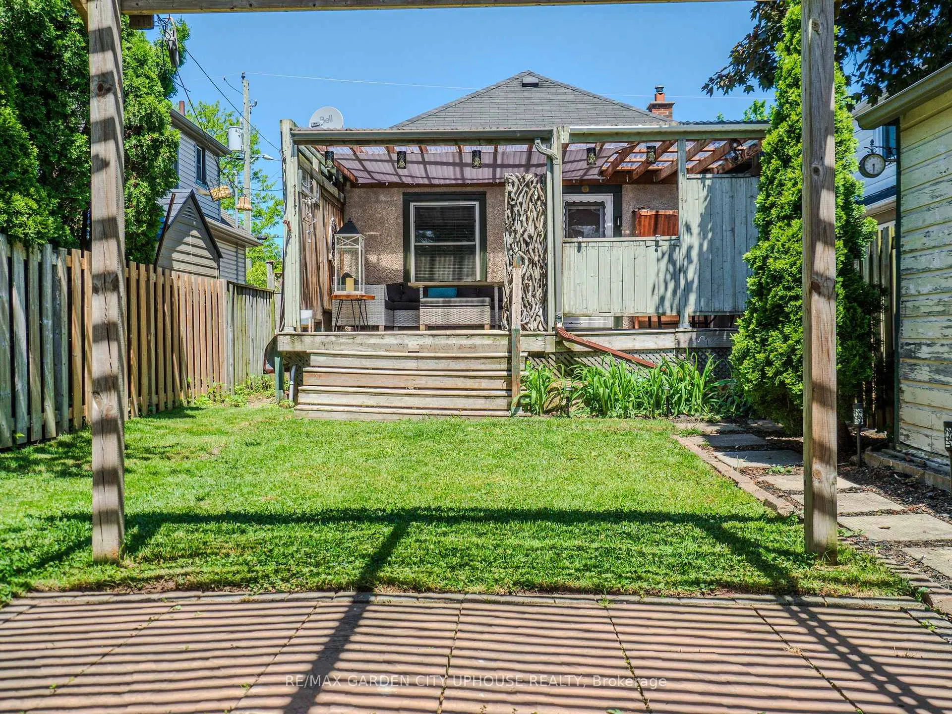 Photo 15 of 14 Spruce Street, St. Catharines, Downtown — HOMEH
