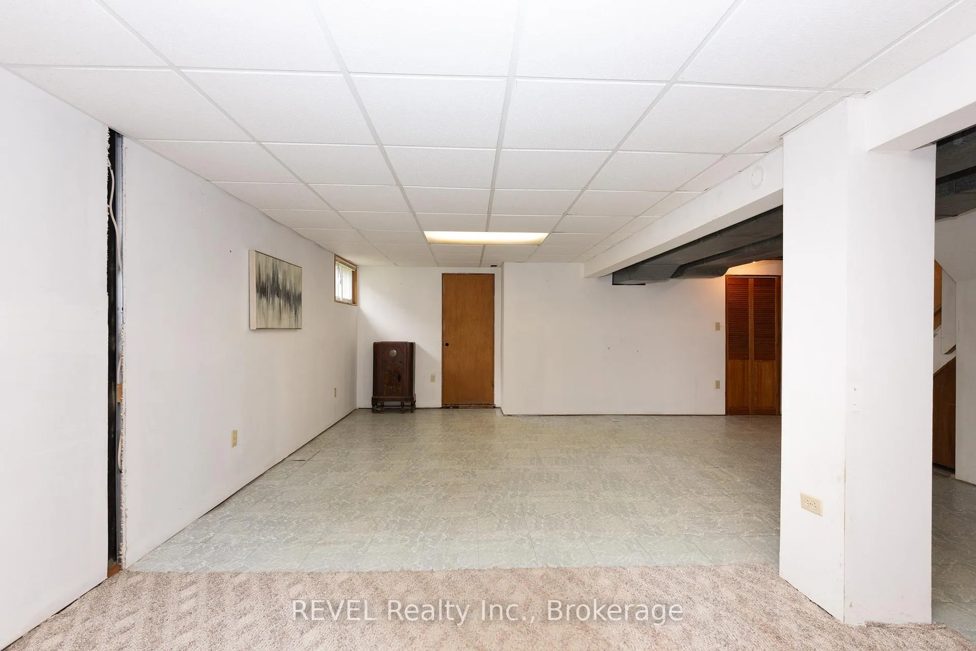Photo 29 of 247 Kilgour Avenue, Welland, Broadway — HOMEH