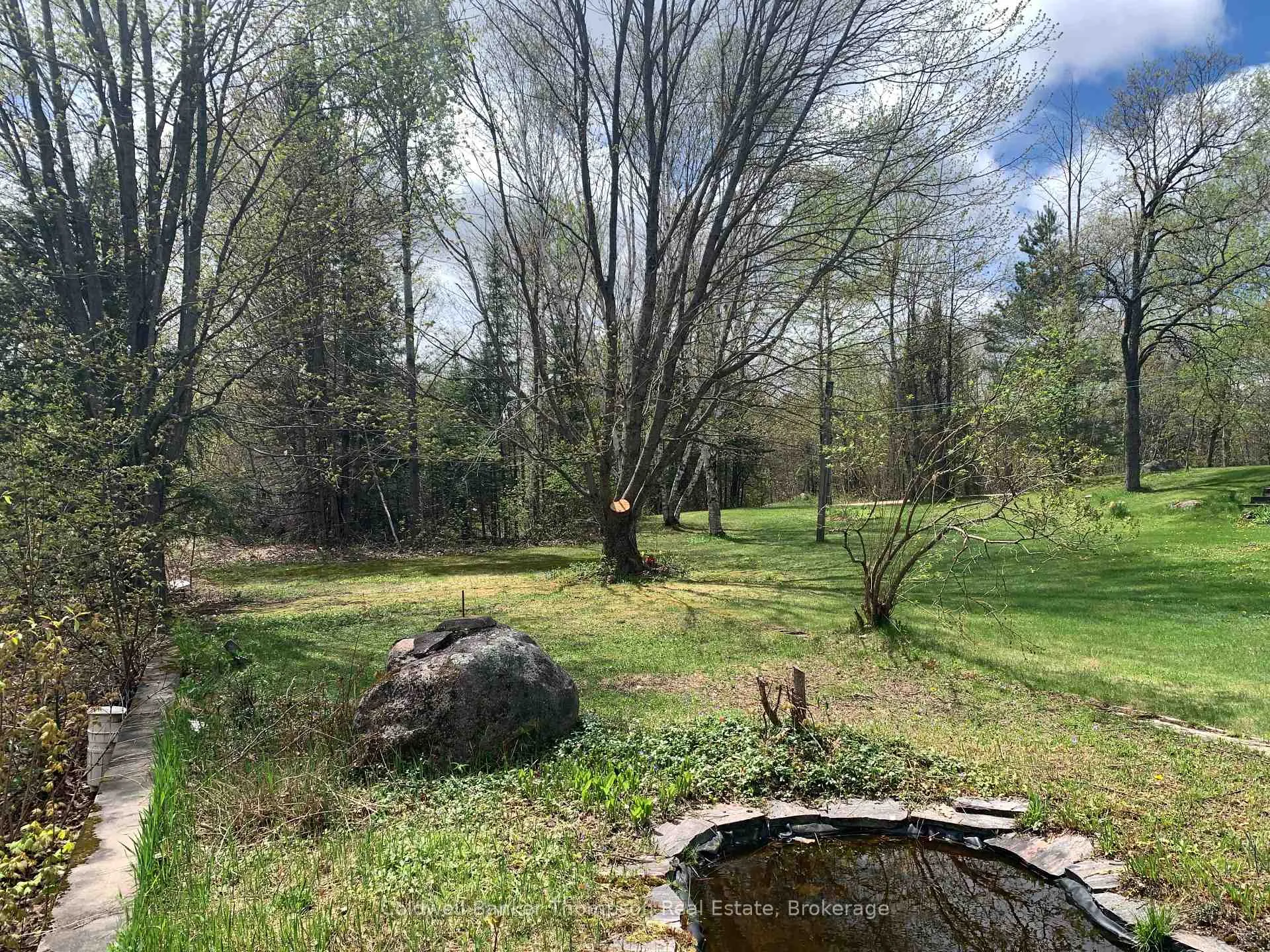 Photo 10 of 79 Oakridge Drive, Strong — HOMEH