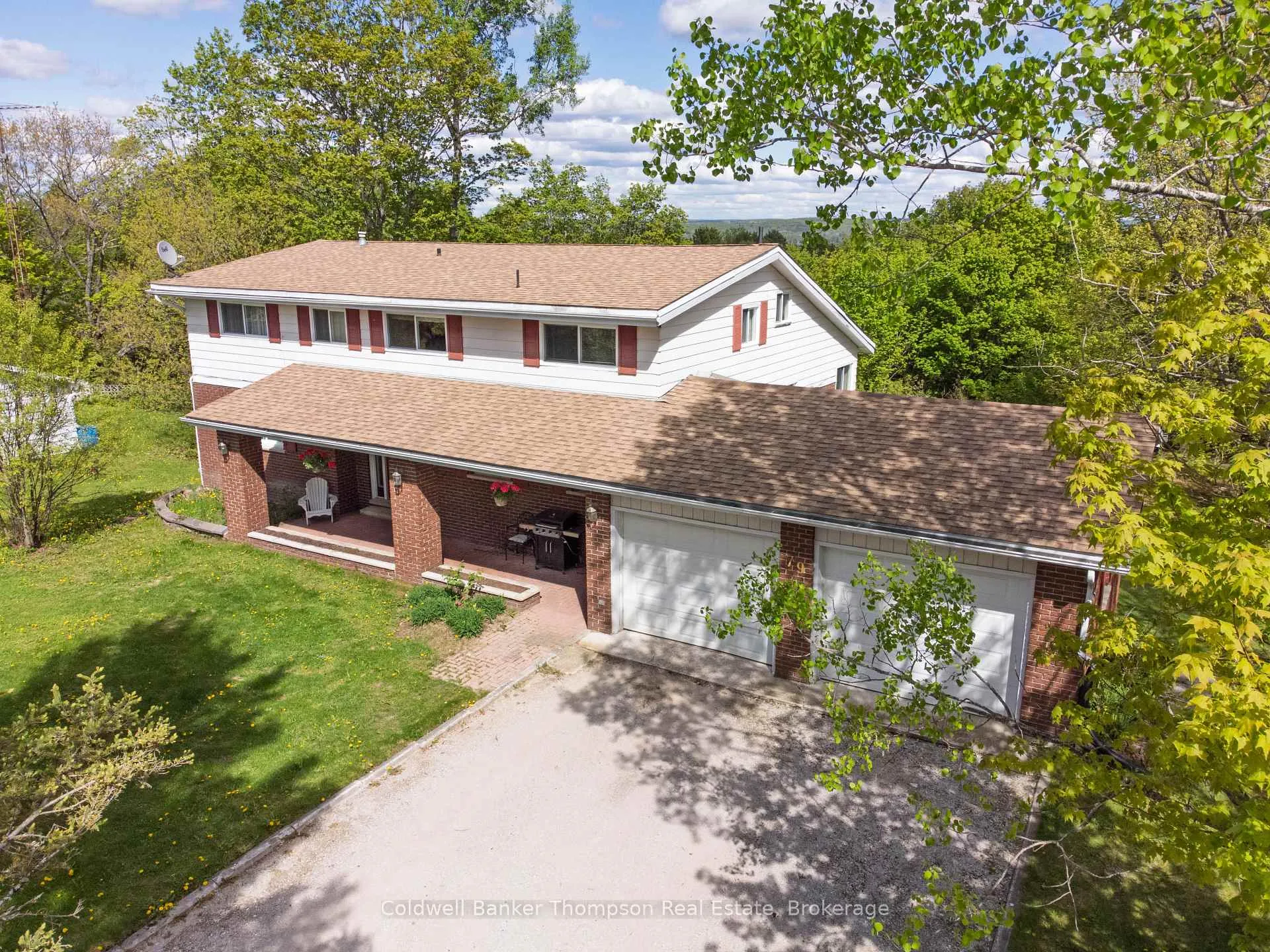 Photo 2 of 79 Oakridge Drive, Strong — HOMEH