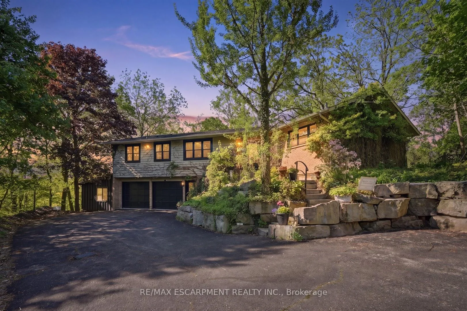 Photo 1 of 1987 Snake Road, Burlington, Grindstone — HOMEH
