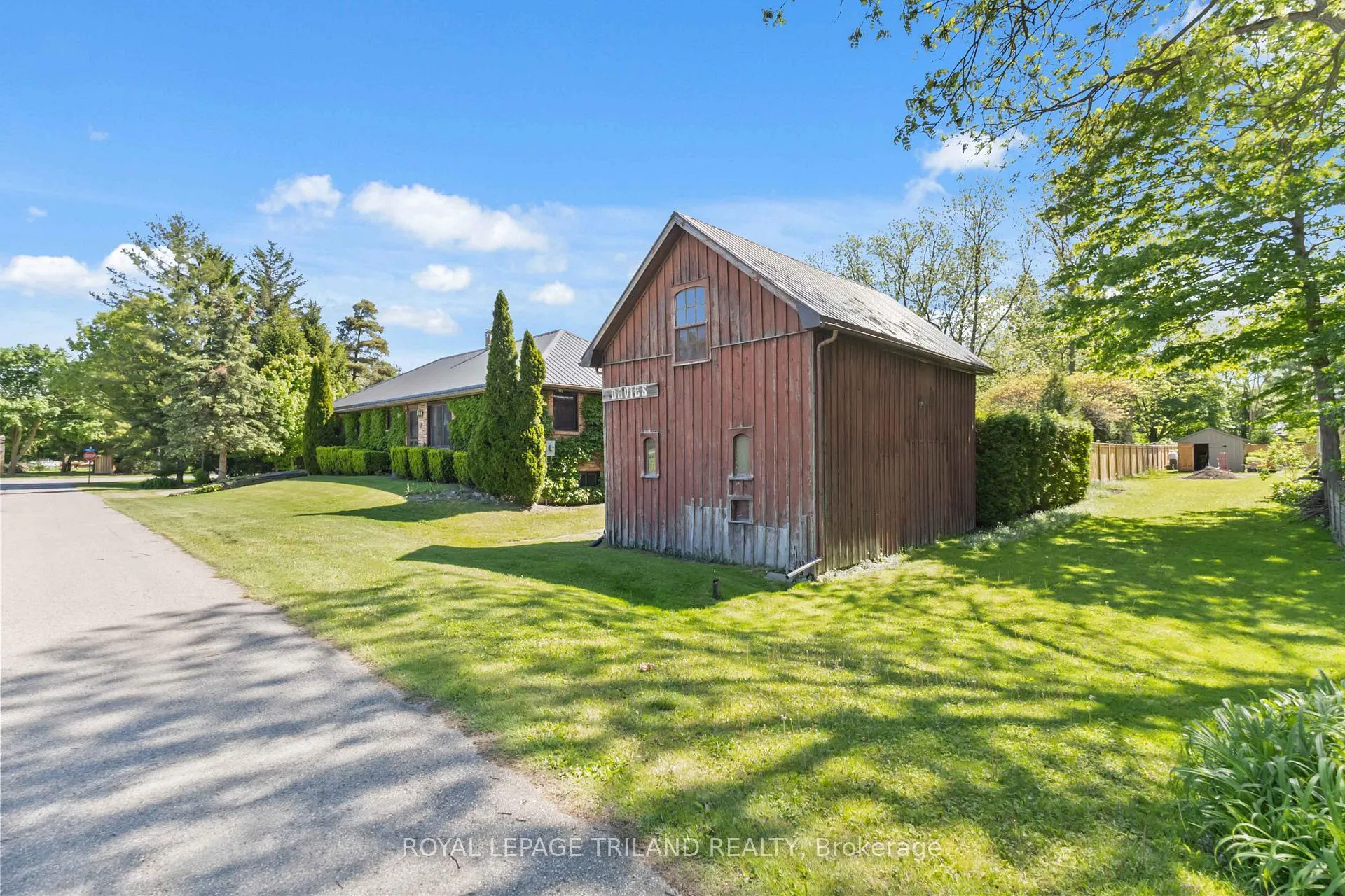 Photo 43 of 271 Anna Street, North Middlesex, Parkhill — HOMEH