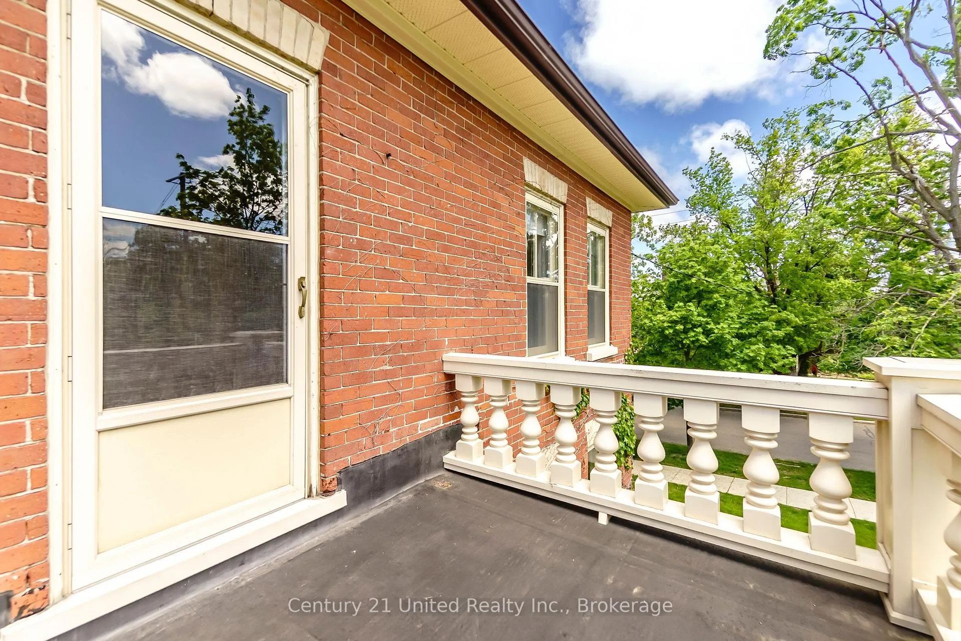 Photo 32 of 232 Bennet Street, Peterborough, Northcrest Ward 5 — HOMEH