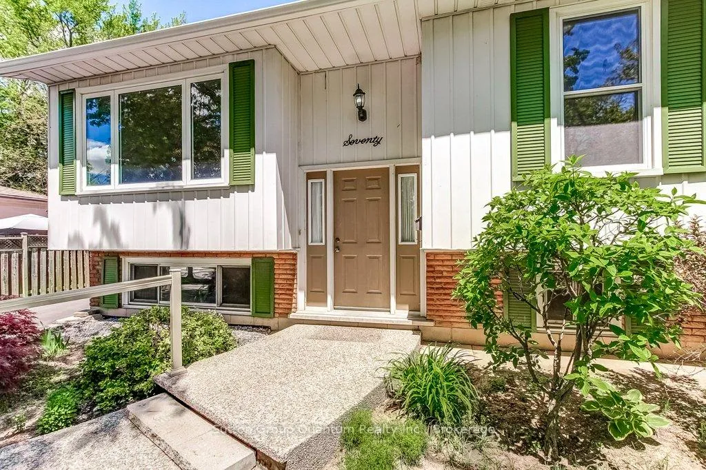 Photo 6 of 70 Graystone Drive, Hamilton, Gilkson — HOMEH