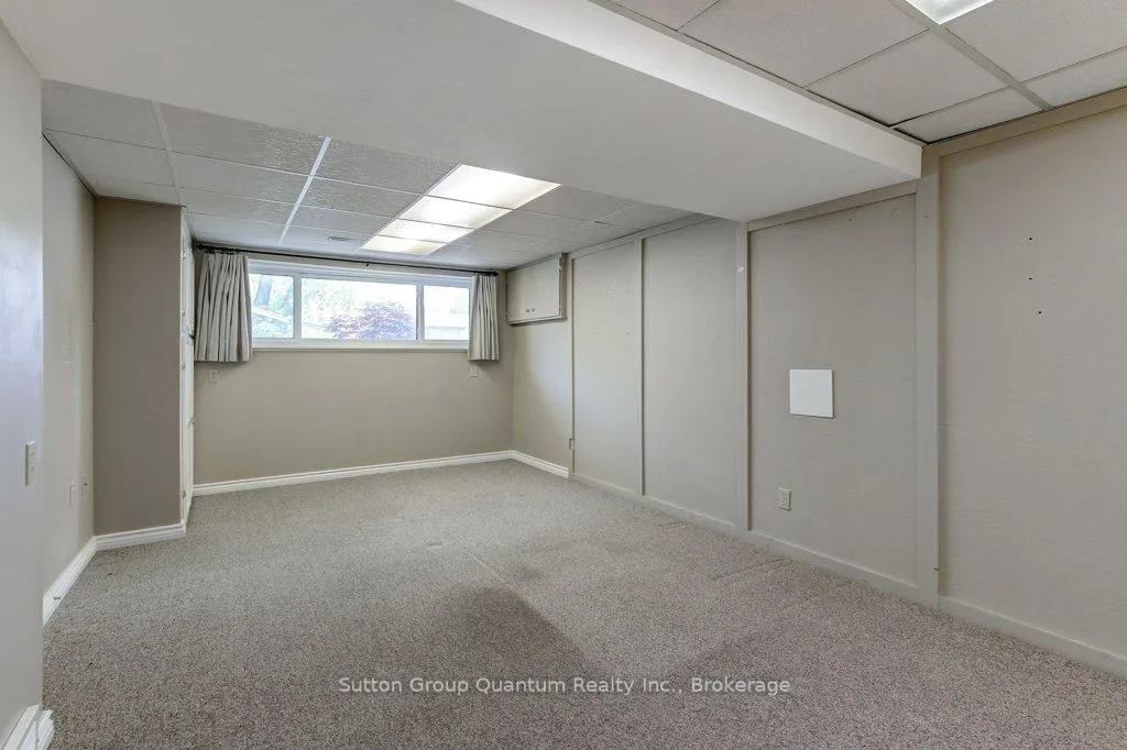 Photo 31 of 70 Graystone Drive, Hamilton, Gilkson — HOMEH