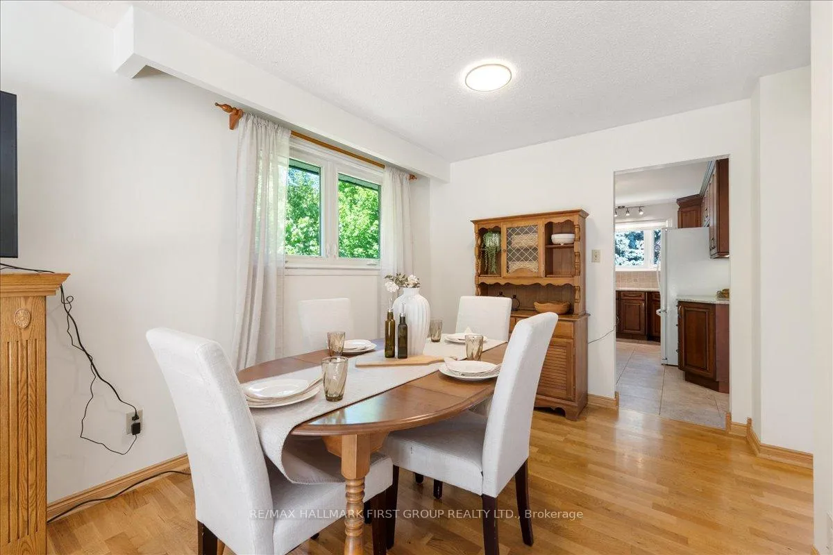 Photo 9 of 104 Marwin Road, Ajax, Central West — HOMEH
