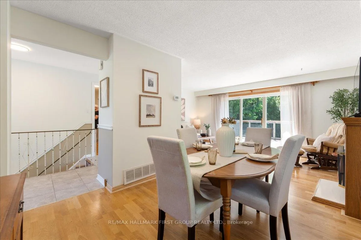 Photo 10 of 104 Marwin Road, Ajax, Central West — HOMEH