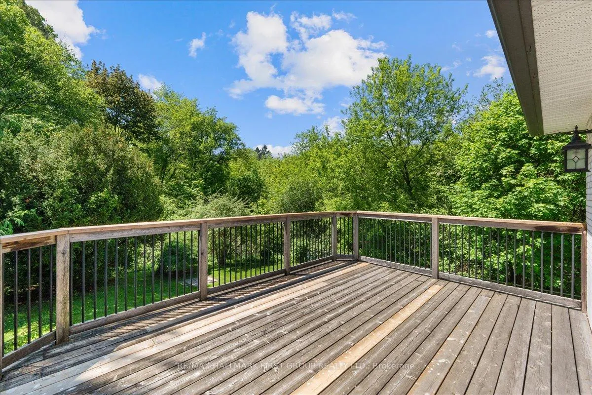 Photo 11 of 104 Marwin Road, Ajax, Central West — HOMEH