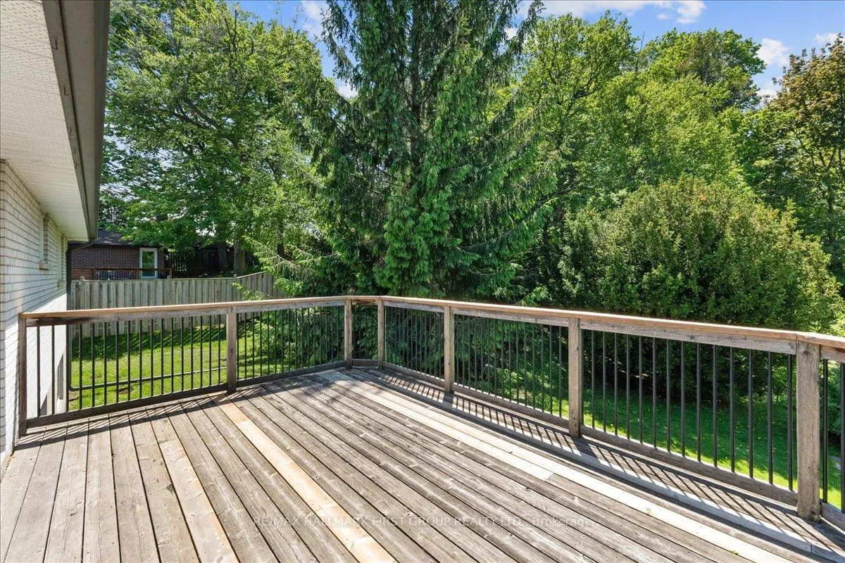 Photo 12 of 104 Marwin Road, Ajax, Central West — HOMEH
