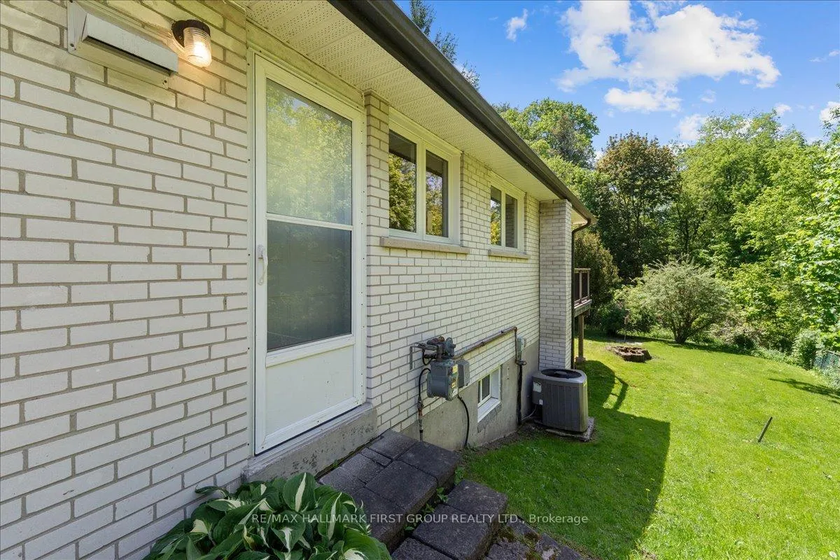 Photo 37 of 104 Marwin Road, Ajax, Central West — HOMEH