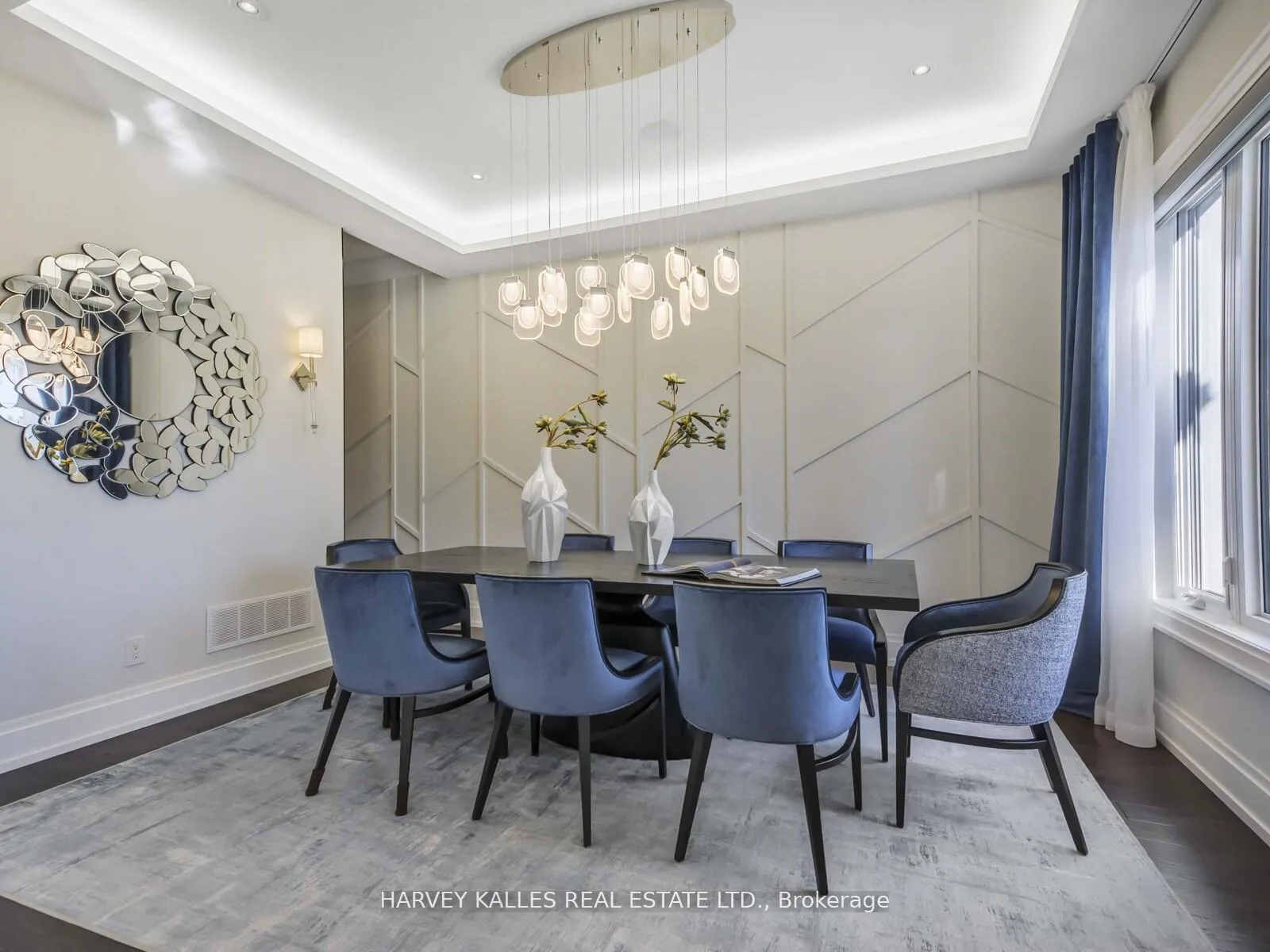 Photo 7 of 10 Malaren Road, Vaughan, Maple — HOMEH