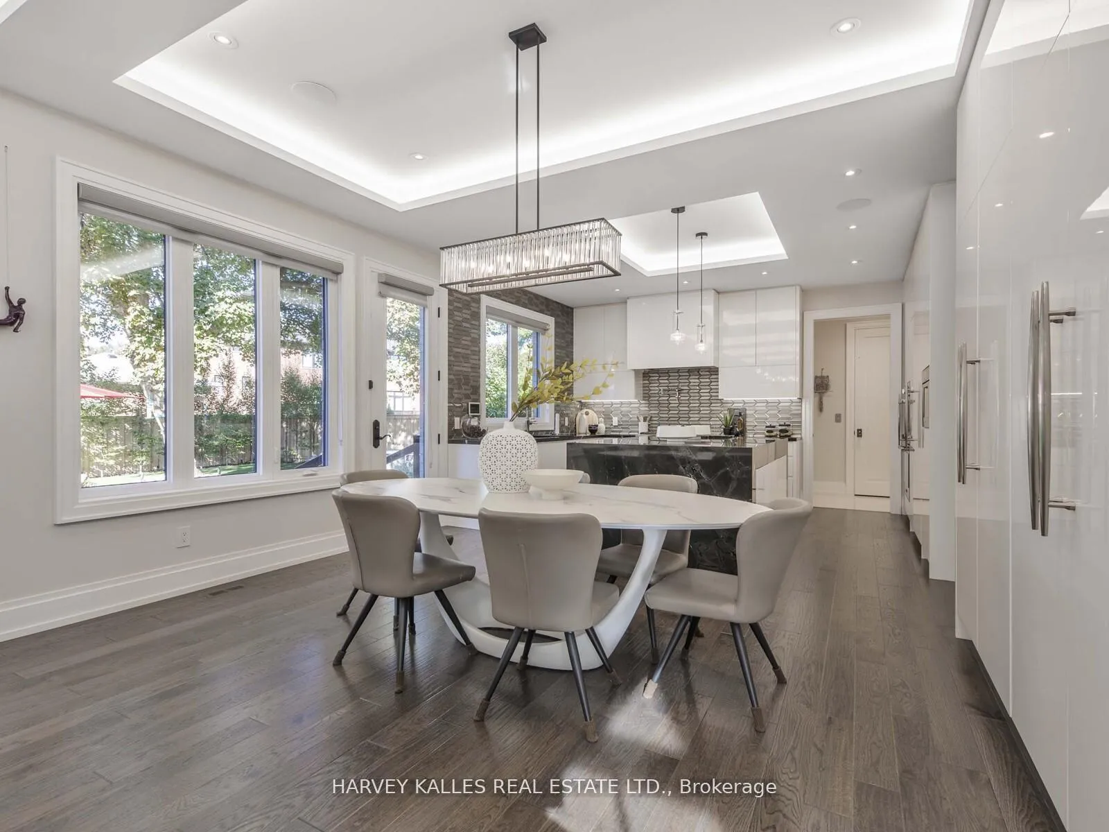 Photo 16 of 10 Malaren Road, Vaughan, Maple — HOMEH