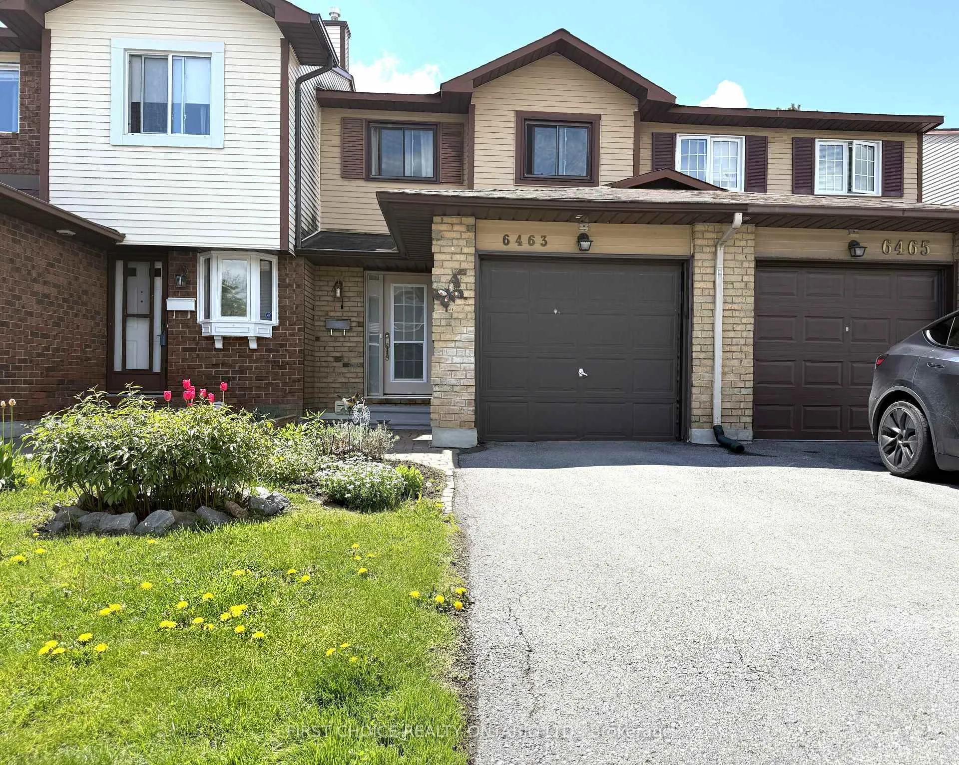 Photo 1 of Unit 13, 6463 Colony Square, Ottawa, Convent Glen North — HOMEH