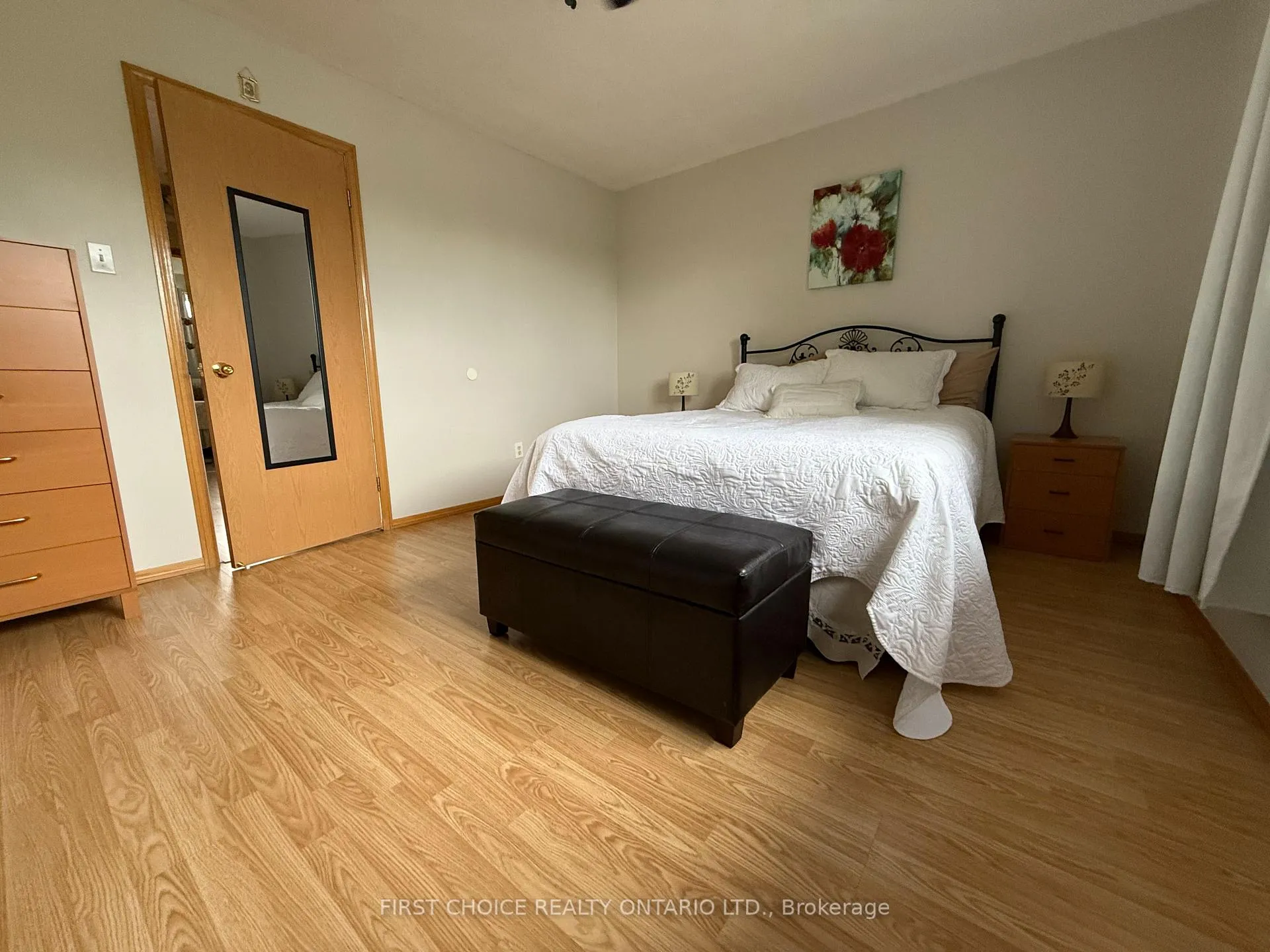 Photo 7 of Unit 13, 6463 Colony Square, Ottawa, Convent Glen North — HOMEH