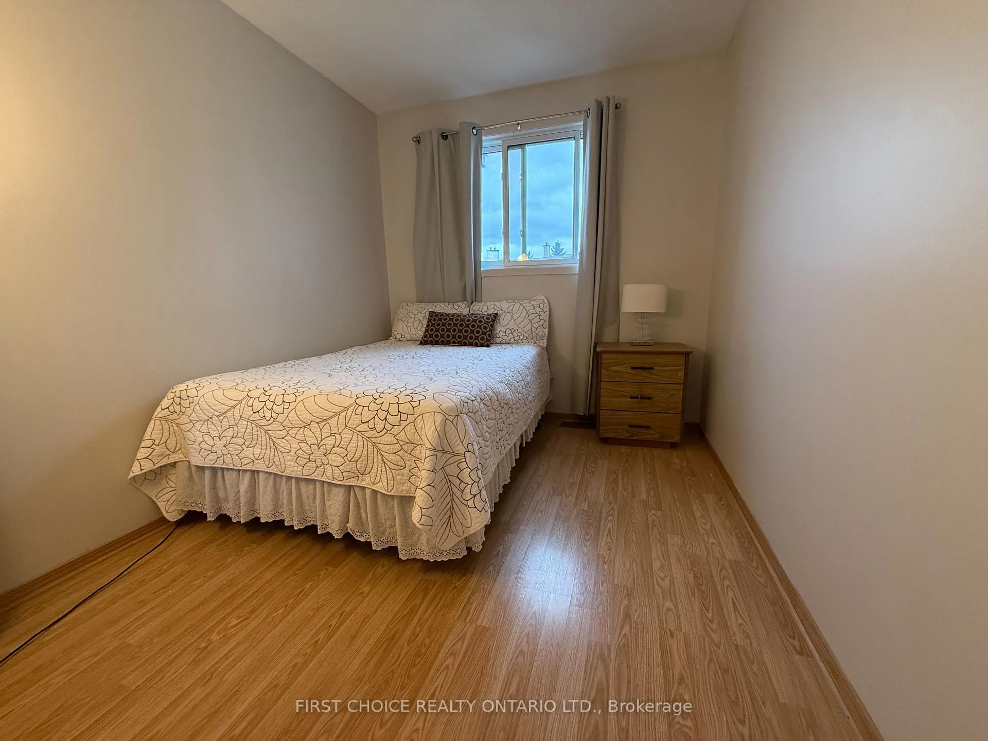 Photo 10 of Unit 13, 6463 Colony Square, Ottawa, Convent Glen North — HOMEH