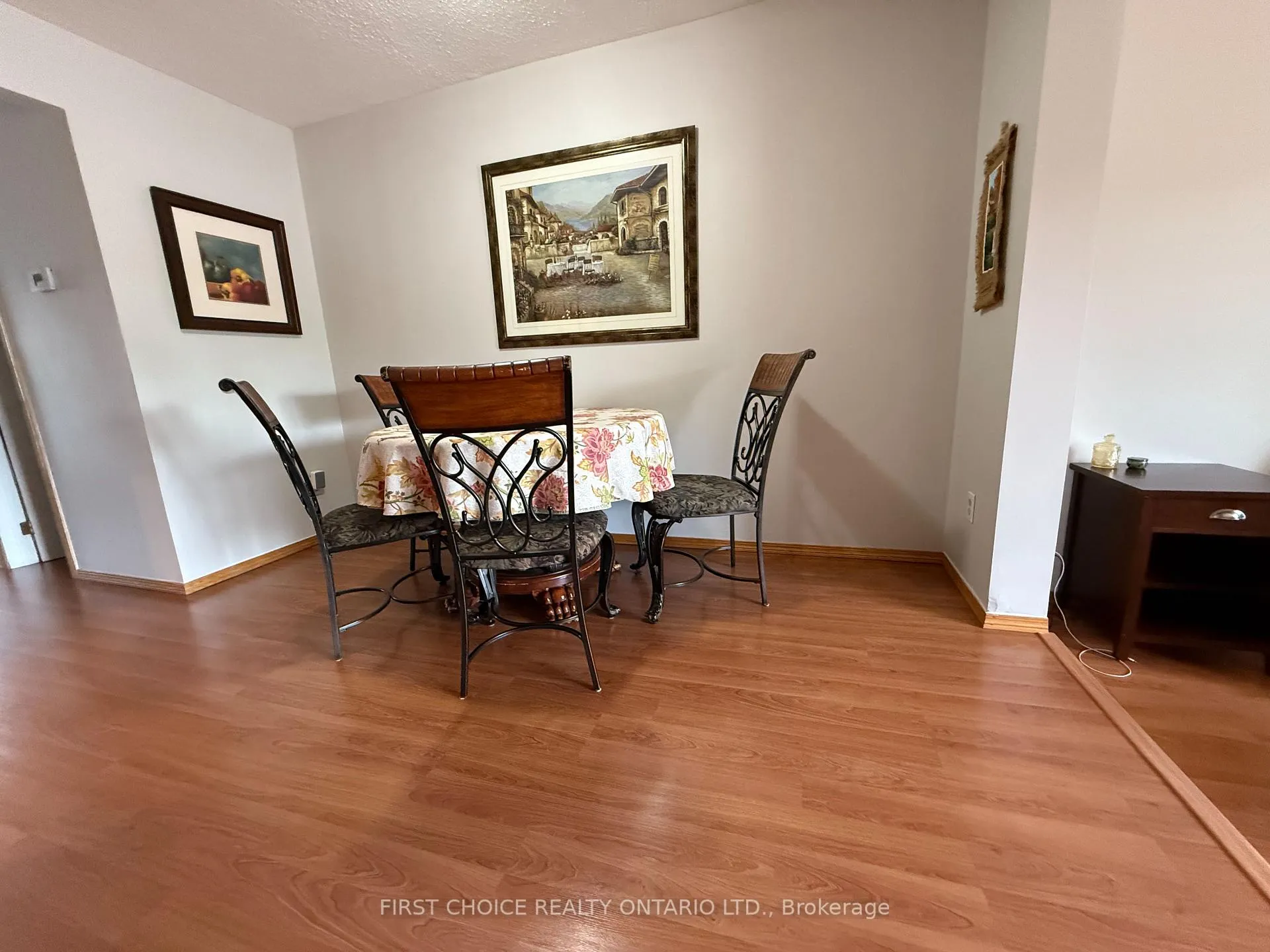 Photo 15 of Unit 13, 6463 Colony Square, Ottawa, Convent Glen North — HOMEH