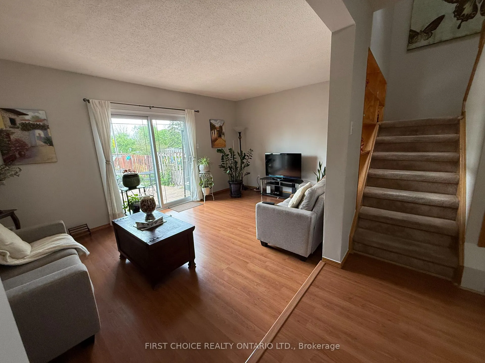 Photo 17 of Unit 13, 6463 Colony Square, Ottawa, Convent Glen North — HOMEH