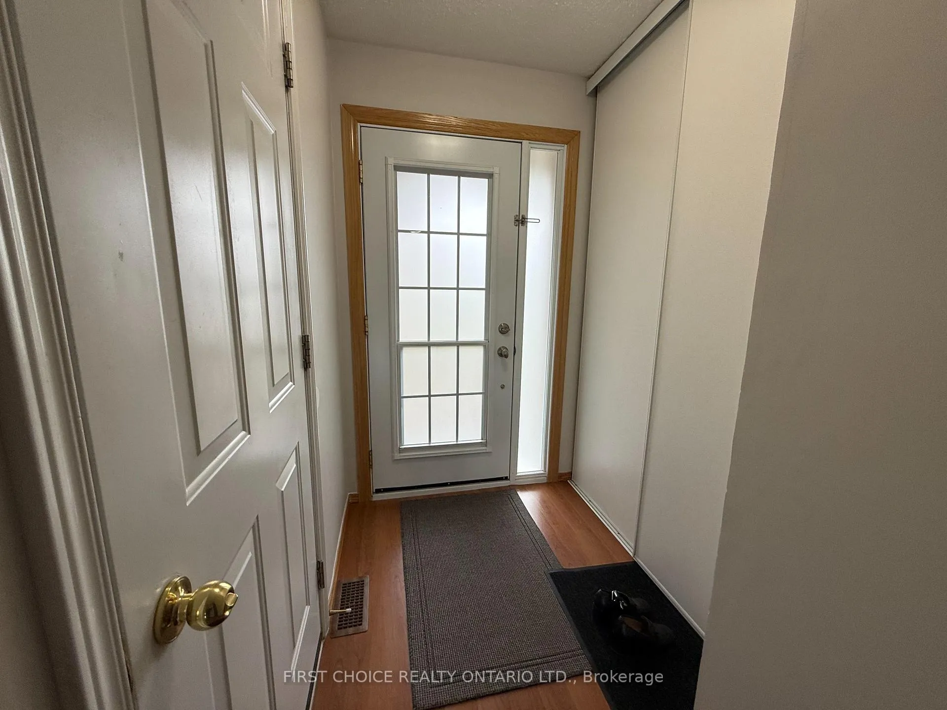 Photo 18 of Unit 13, 6463 Colony Square, Ottawa, Convent Glen North — HOMEH