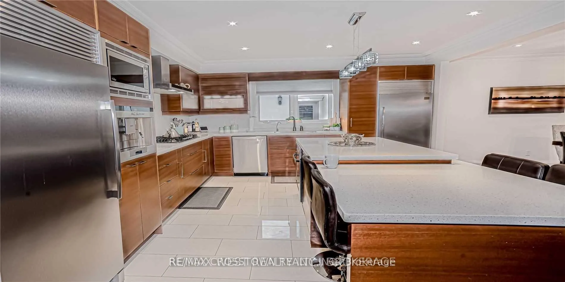 Photo 5 of 147 Ellis Avenue, King, Nobleton — HOMEH