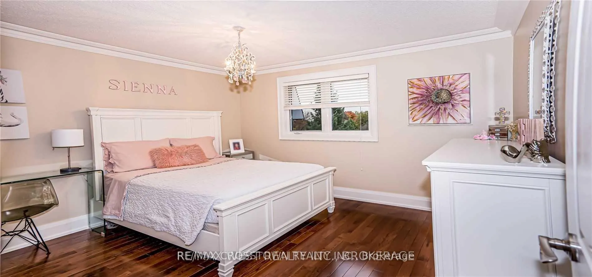 Photo 11 of 147 Ellis Avenue, King, Nobleton — HOMEH
