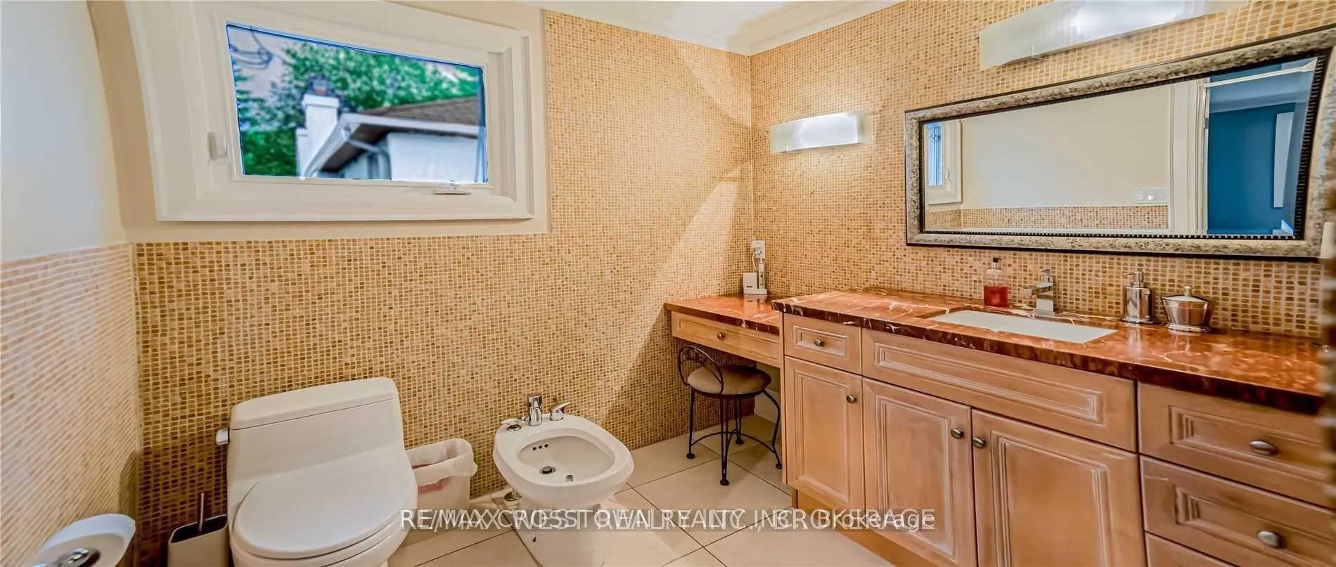 Photo 13 of 147 Ellis Avenue, King, Nobleton — HOMEH