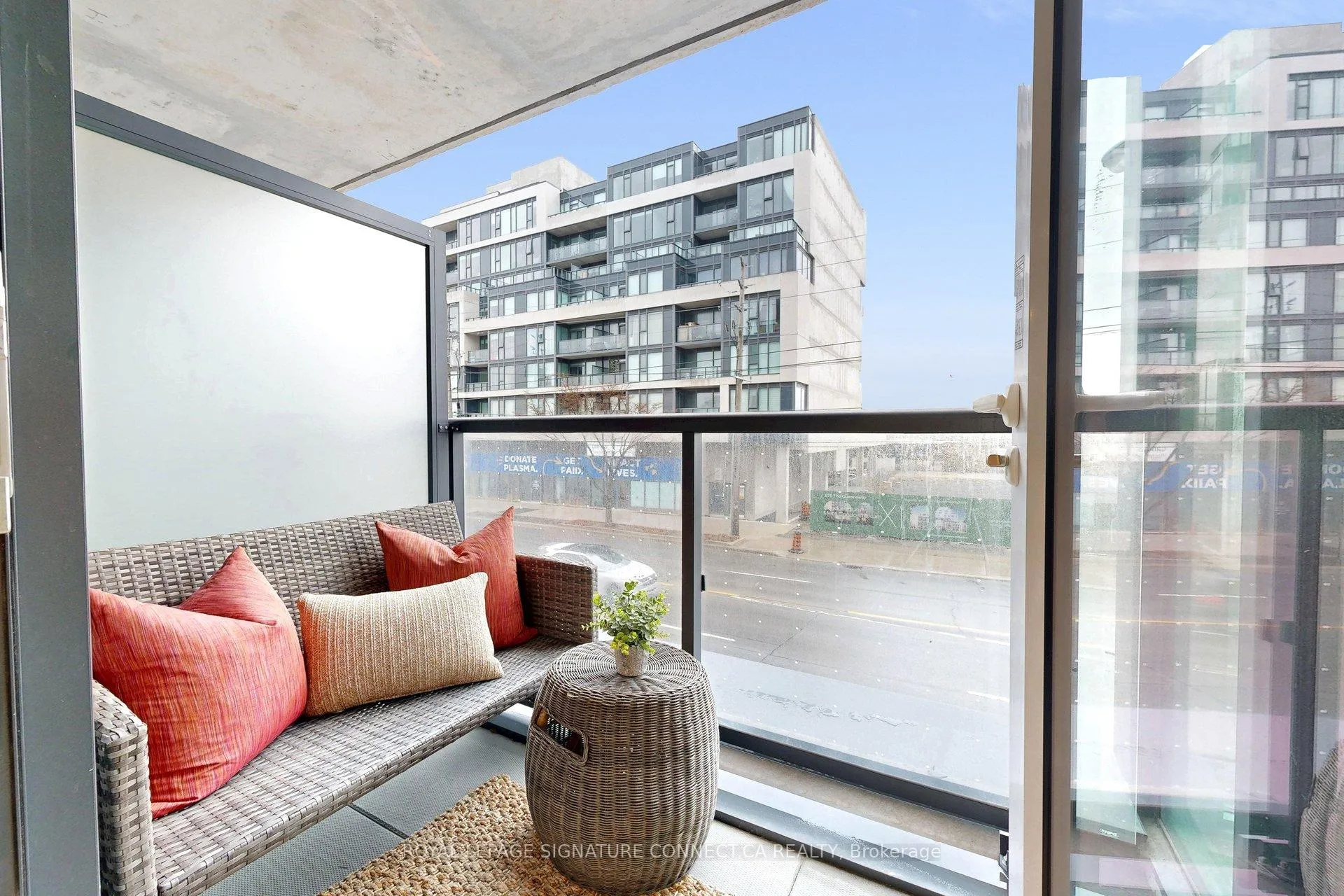 Photo 13 of Unit 208, 6 Chartwell Road, Etobicoke, Stonegate-Queensway — HOMEH