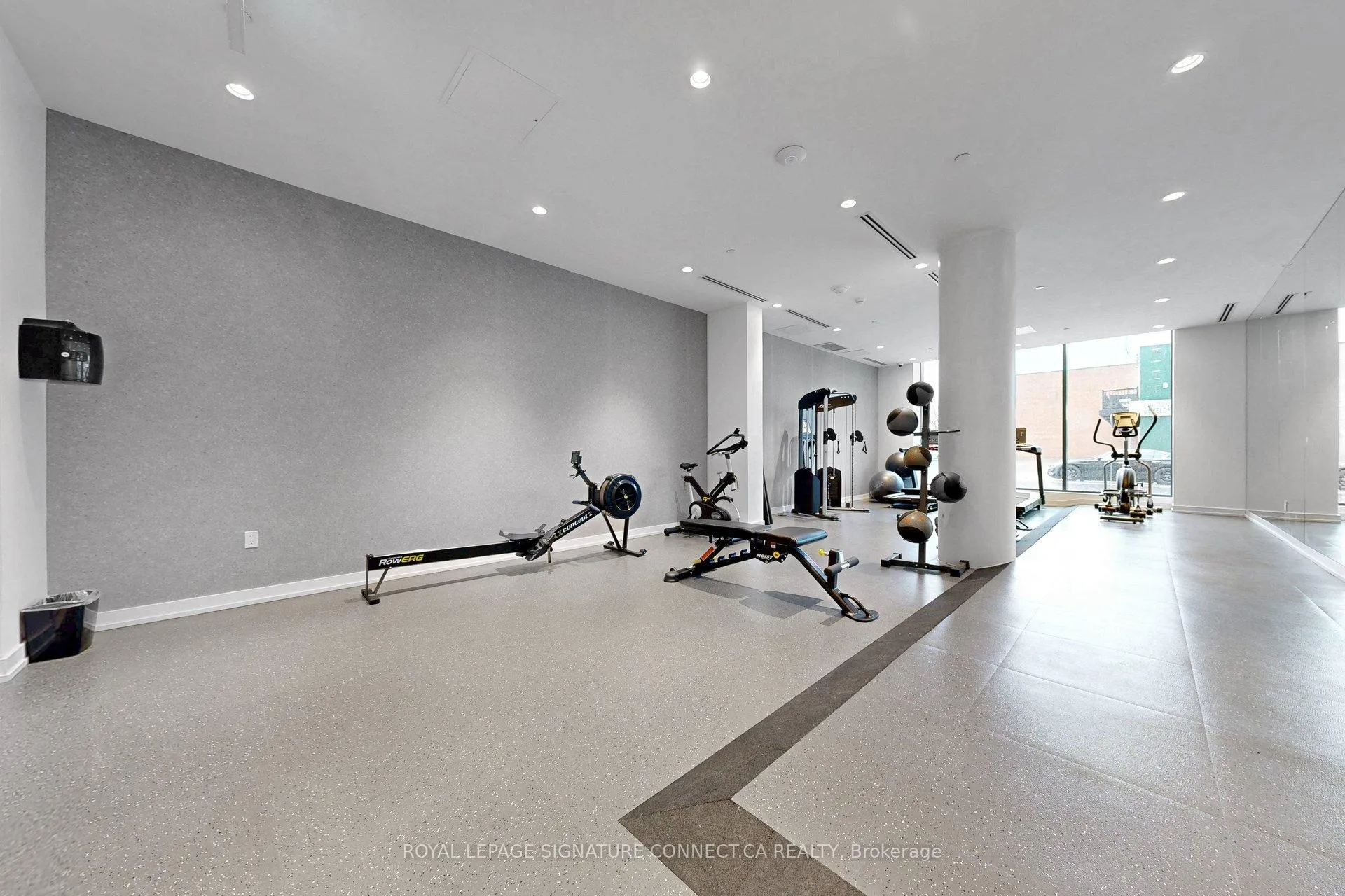 Photo 17 of Unit 208, 6 Chartwell Road, Etobicoke, Stonegate-Queensway — HOMEH