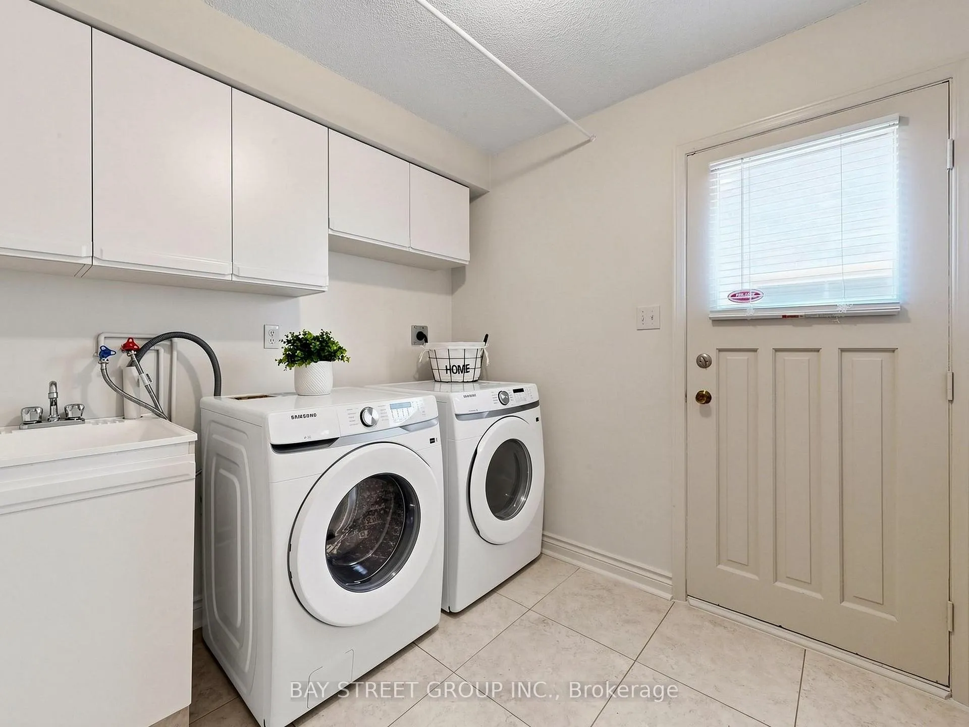 Photo 14 of 46 Valleyview Road, Markham, Thornlea — HOMEH