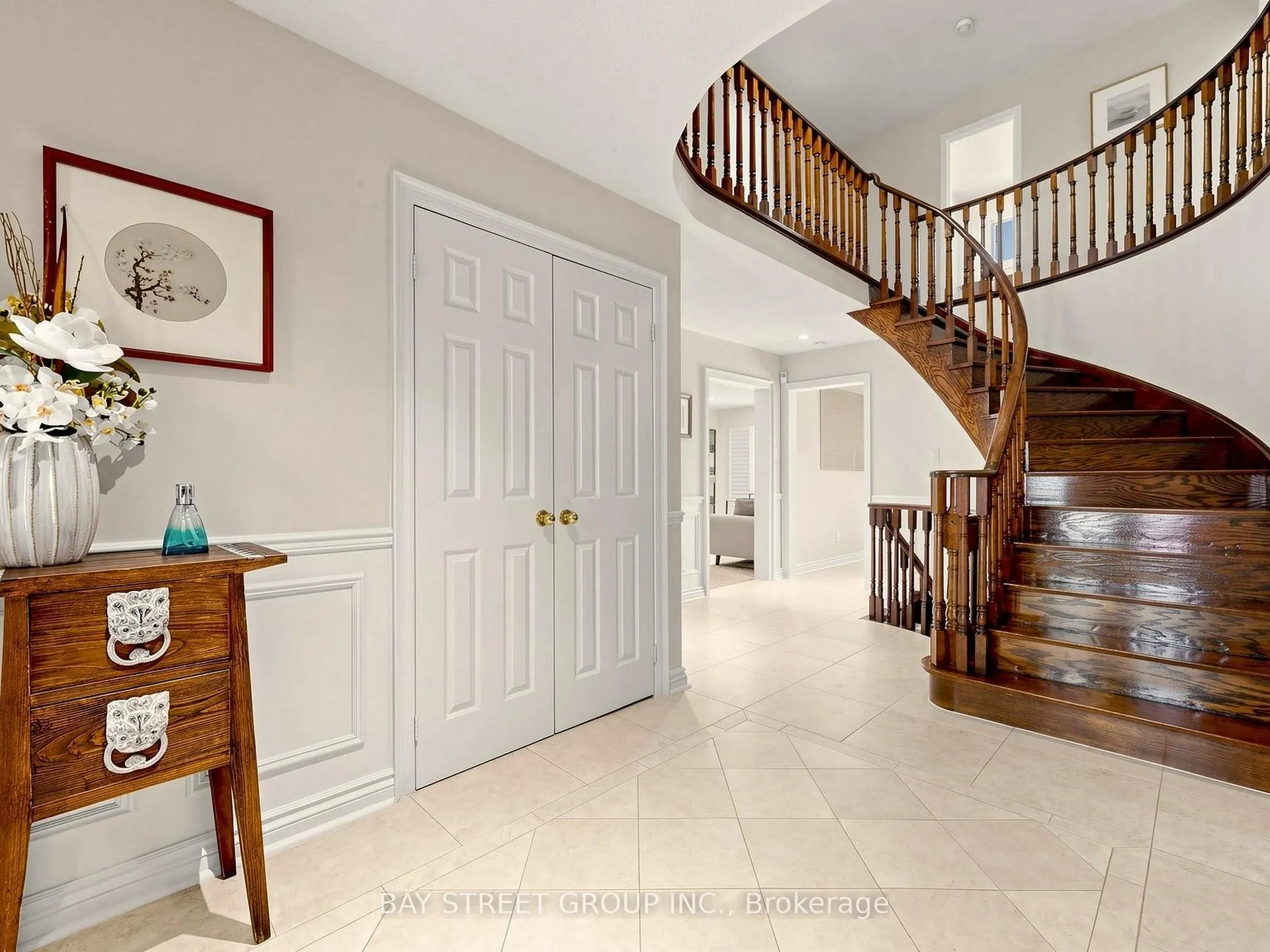 Photo 16 of 46 Valleyview Road, Markham, Thornlea — HOMEH
