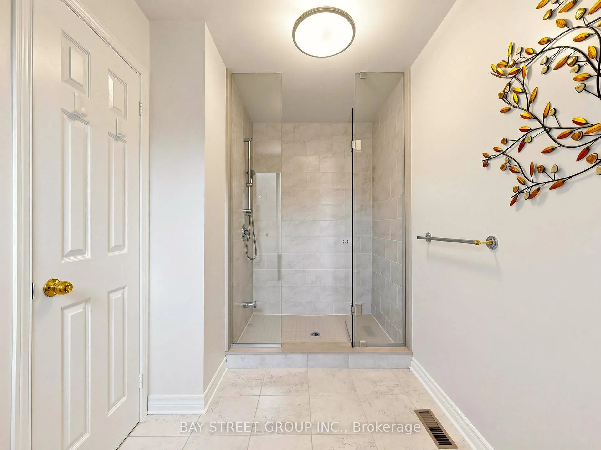 Photo 20 of 46 Valleyview Road, Markham, Thornlea — HOMEH