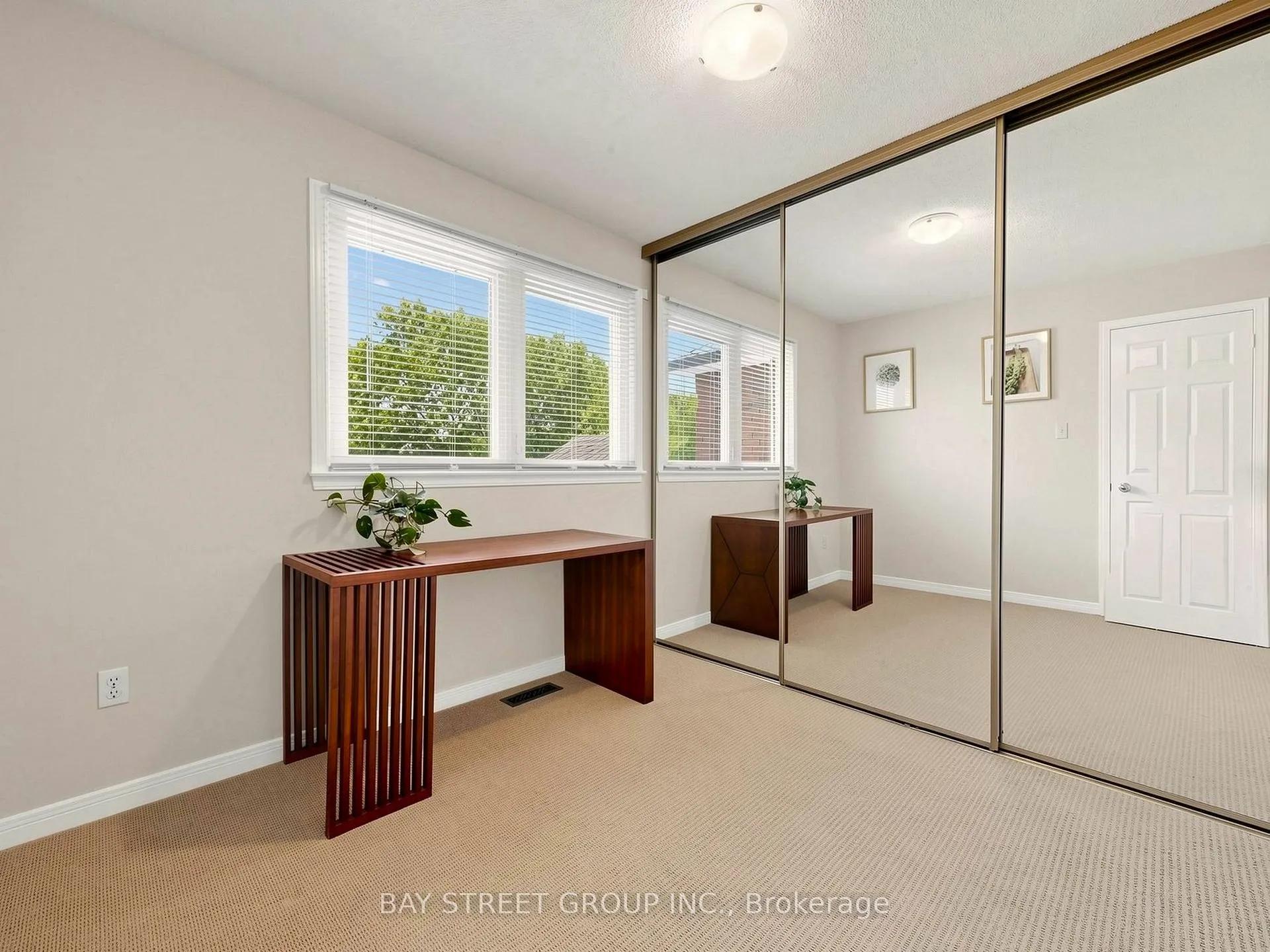Photo 25 of 46 Valleyview Road, Markham, Thornlea — HOMEH