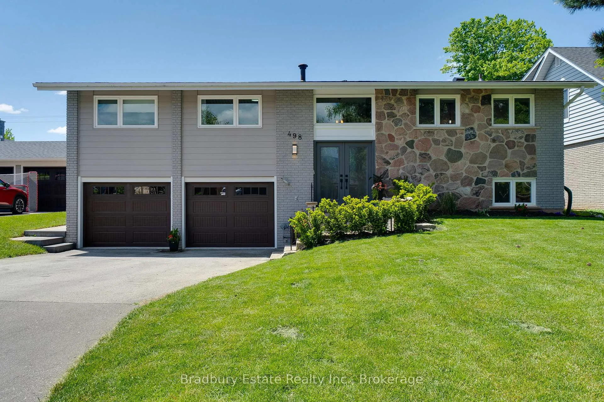 Photo 1 of 498 Wicklow Road, Burlington, Shoreacres — HOMEH