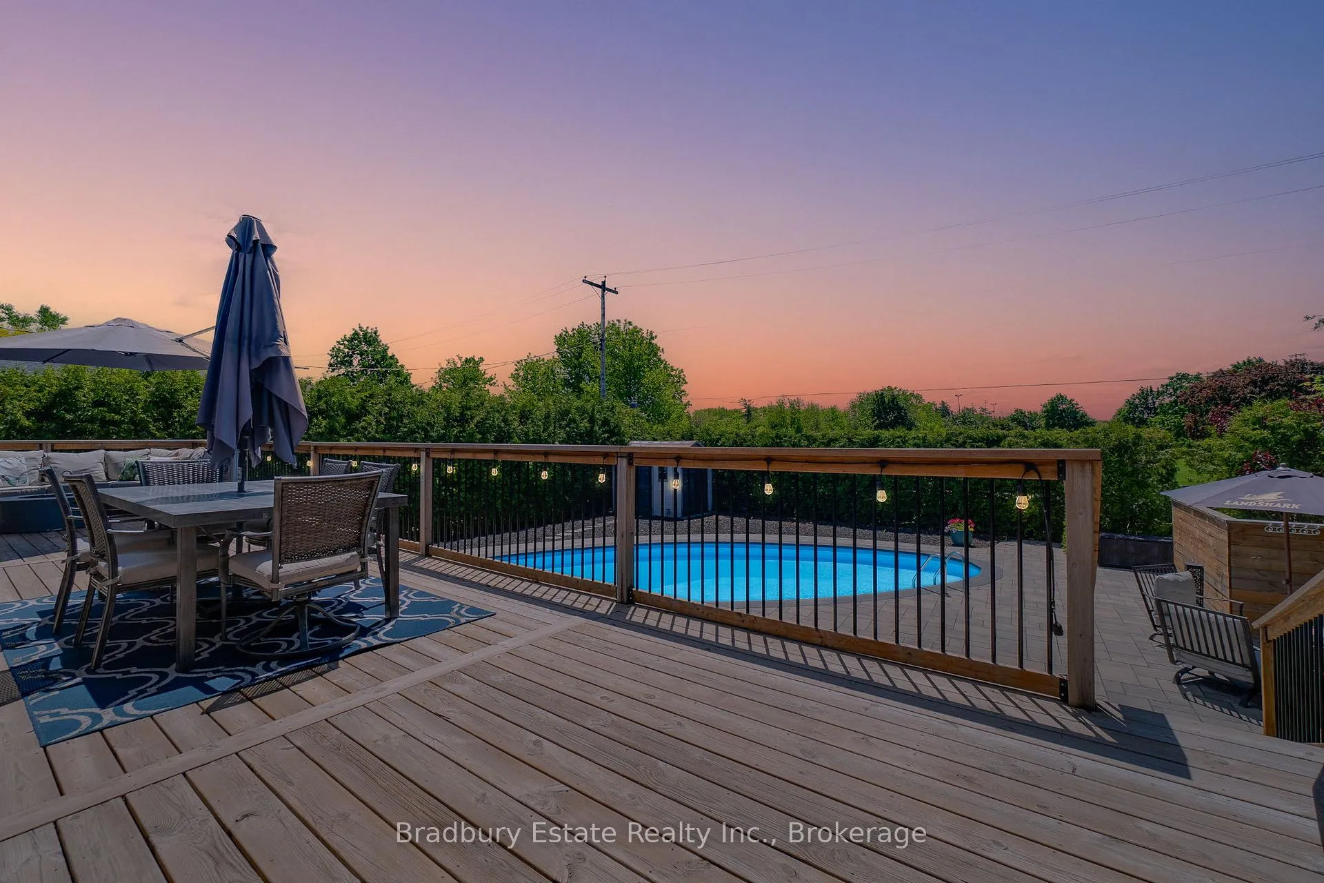 Photo 35 of 498 Wicklow Road, Burlington, Shoreacres — HOMEH