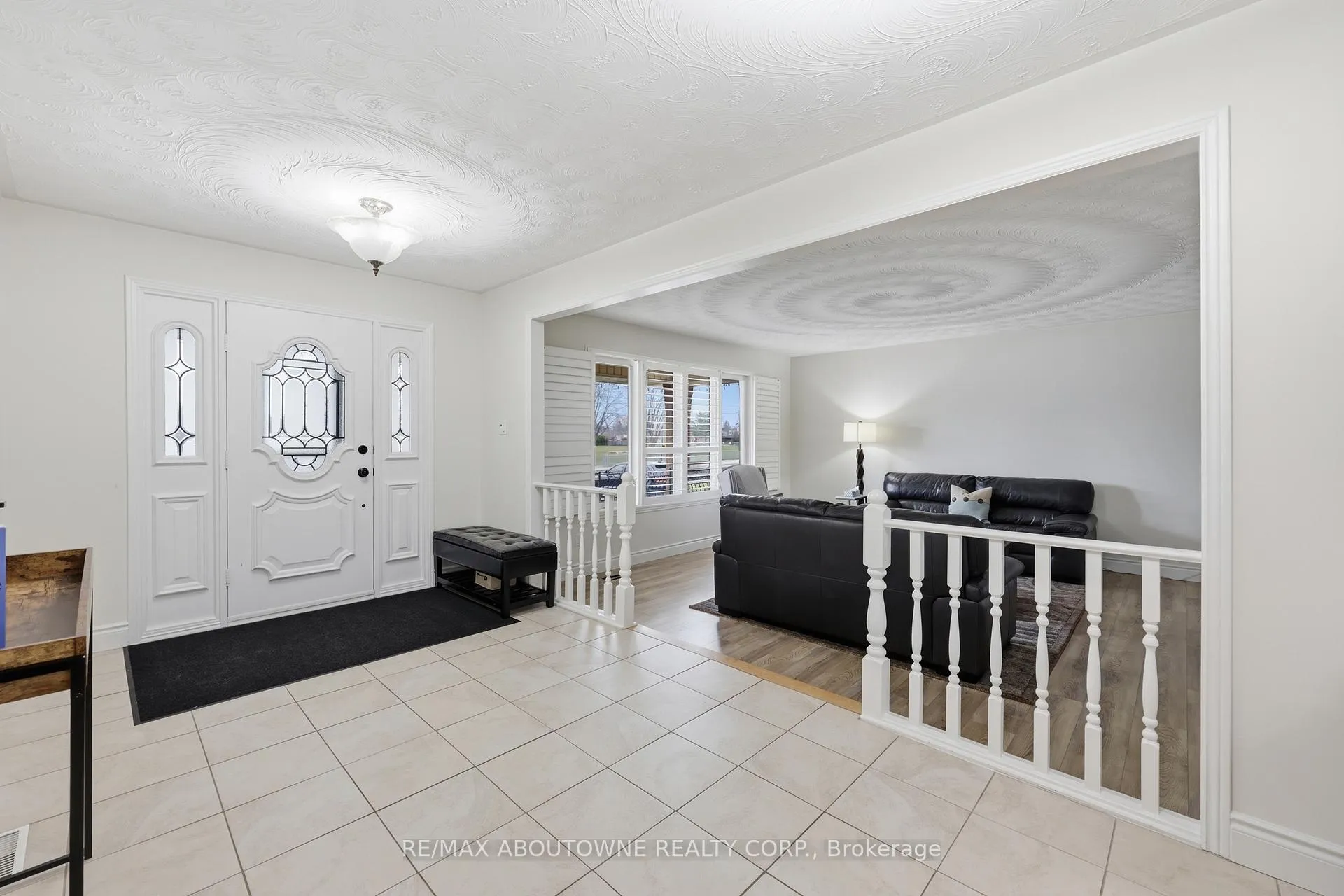 Photo 12 of 58 Kilbourn Avenue, Hamilton, Stoney Creek — HOMEH