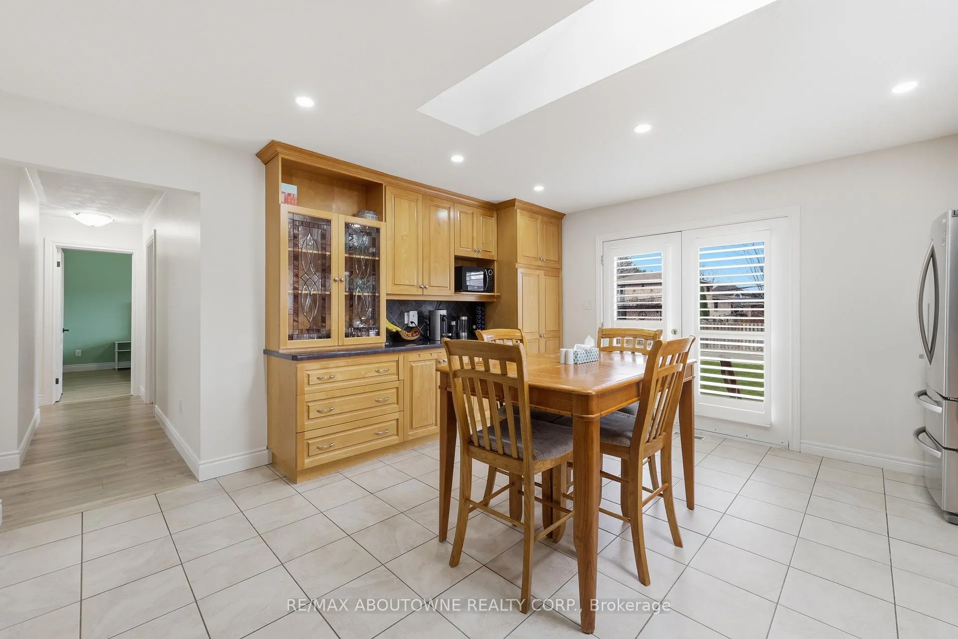 Photo 17 of 58 Kilbourn Avenue, Hamilton, Stoney Creek — HOMEH