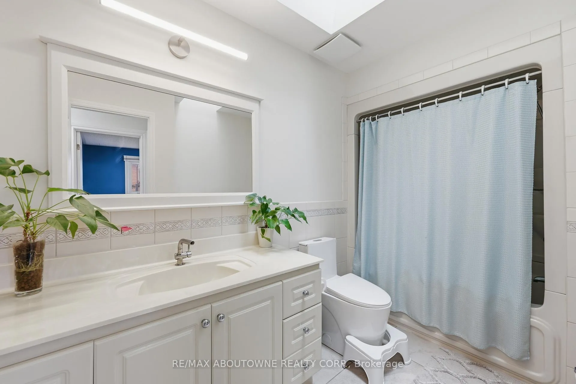 Photo 28 of 58 Kilbourn Avenue, Hamilton, Stoney Creek — HOMEH