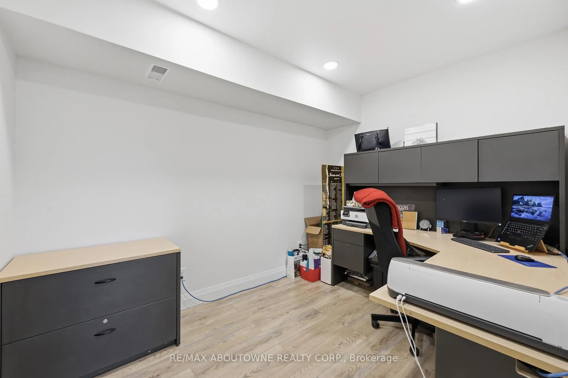 Photo 36 of 58 Kilbourn Avenue, Hamilton, Stoney Creek — HOMEH