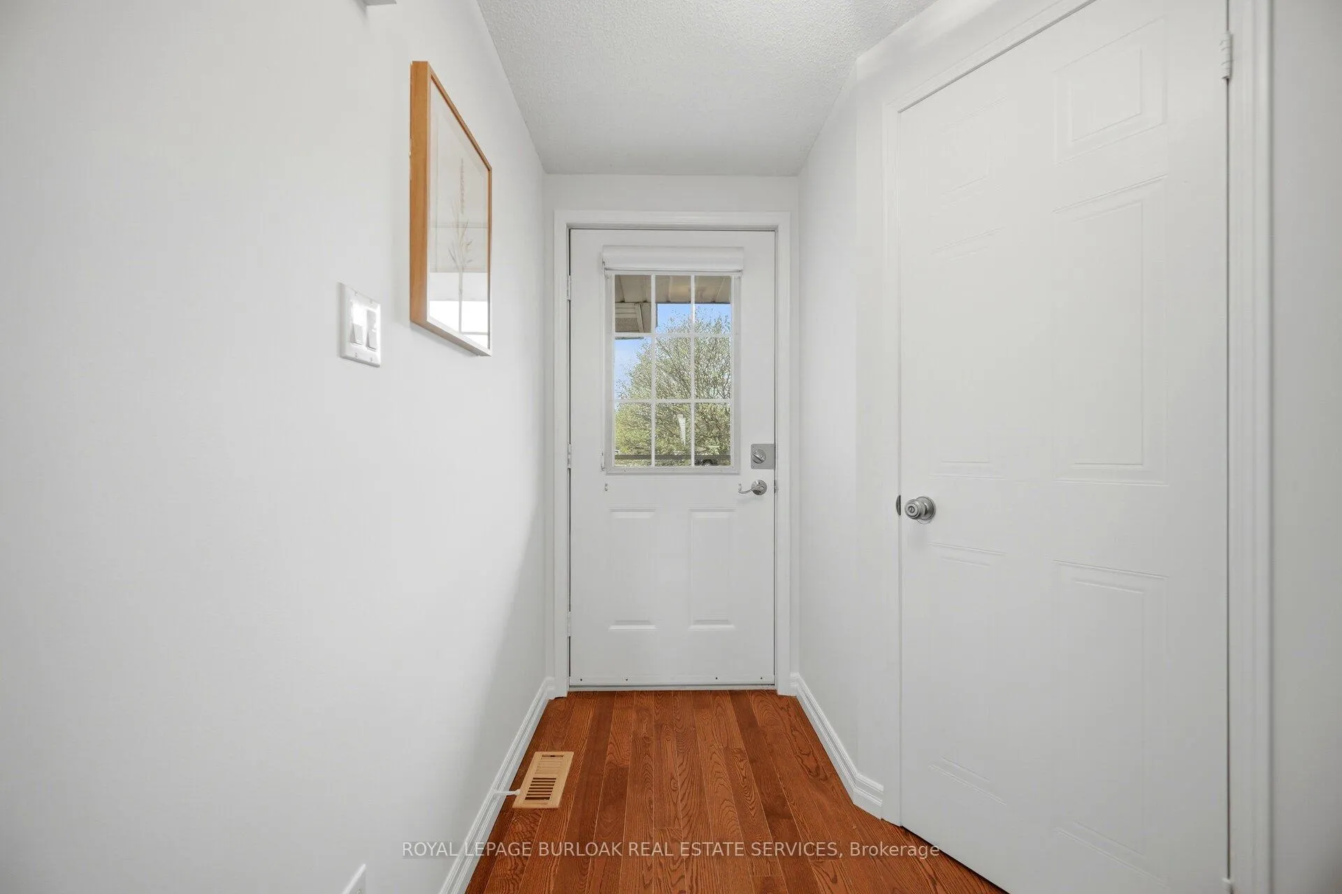 Photo 6 of 232 Auburn Drive, Waterloo — HOMEH