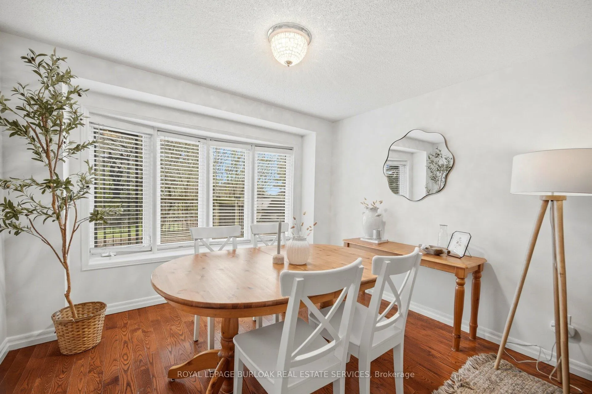 Photo 11 of 232 Auburn Drive, Waterloo — HOMEH