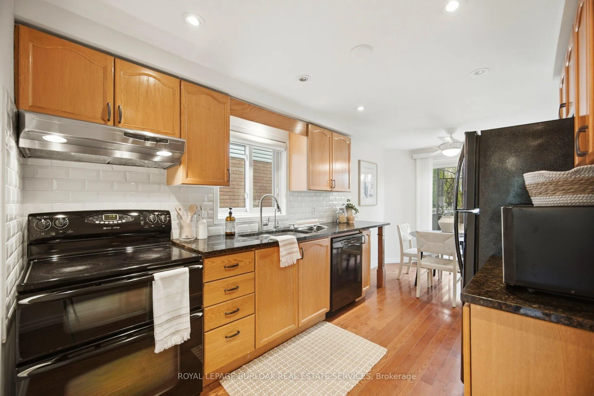 Photo 19 of 232 Auburn Drive, Waterloo — HOMEH