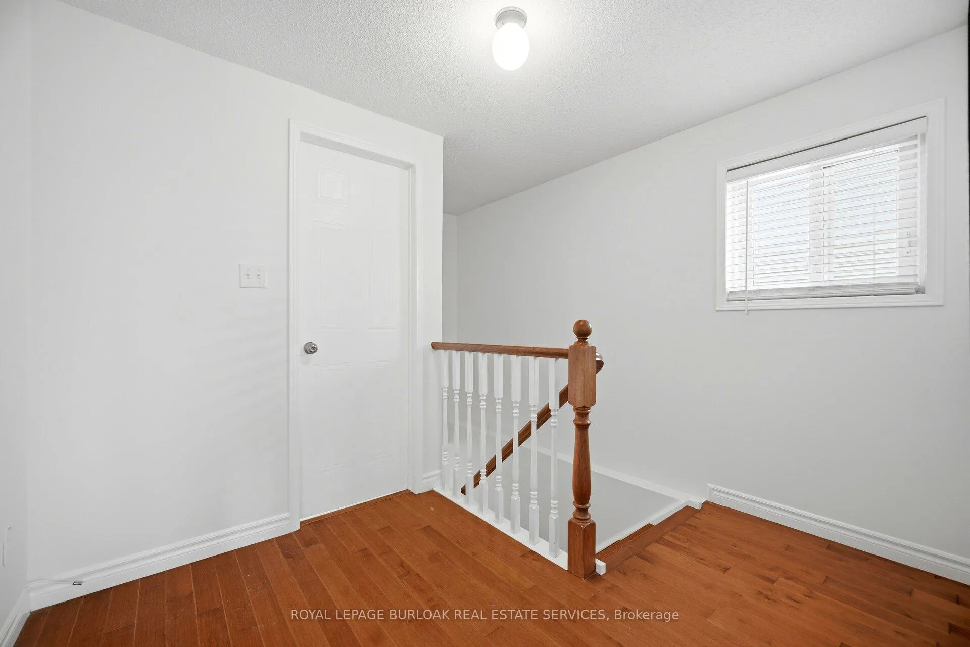 Photo 23 of 232 Auburn Drive, Waterloo — HOMEH