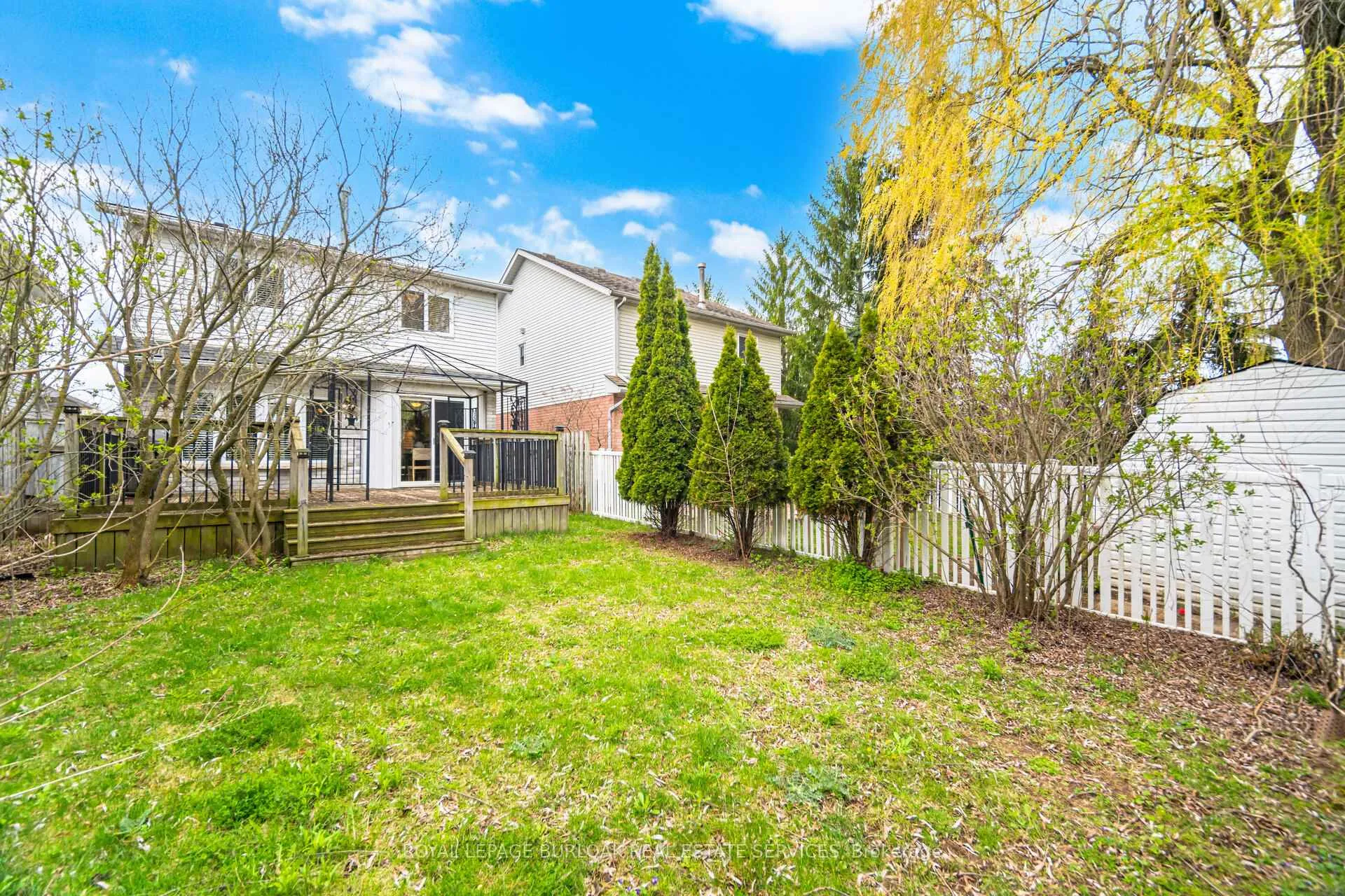 Photo 45 of 232 Auburn Drive, Waterloo — HOMEH