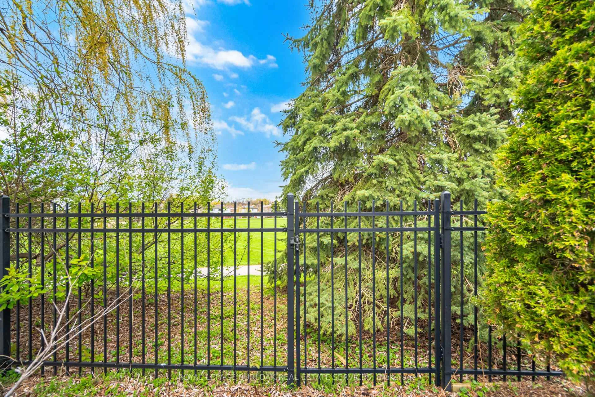 Photo 47 of 232 Auburn Drive, Waterloo — HOMEH